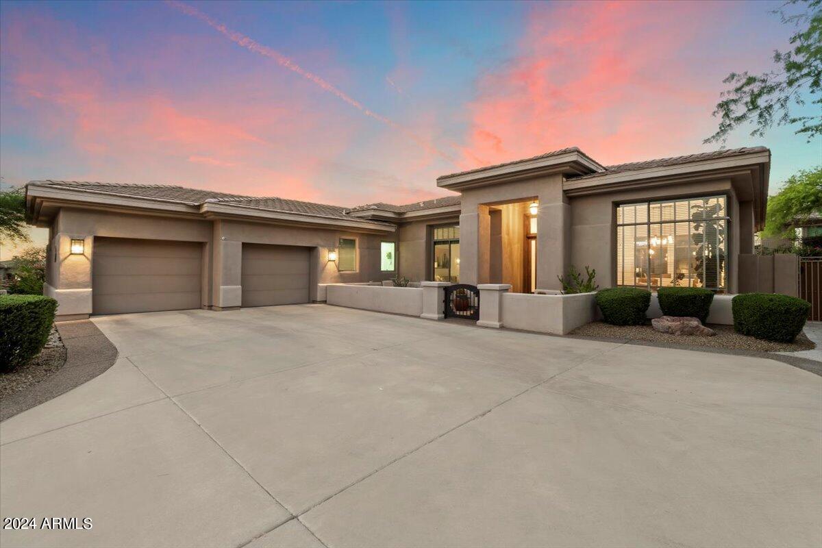 16656 N 111TH Street