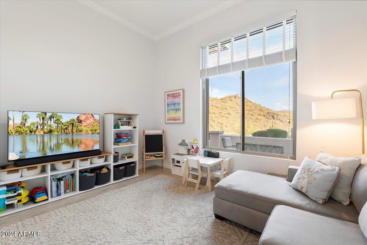 16656 N 111TH Street