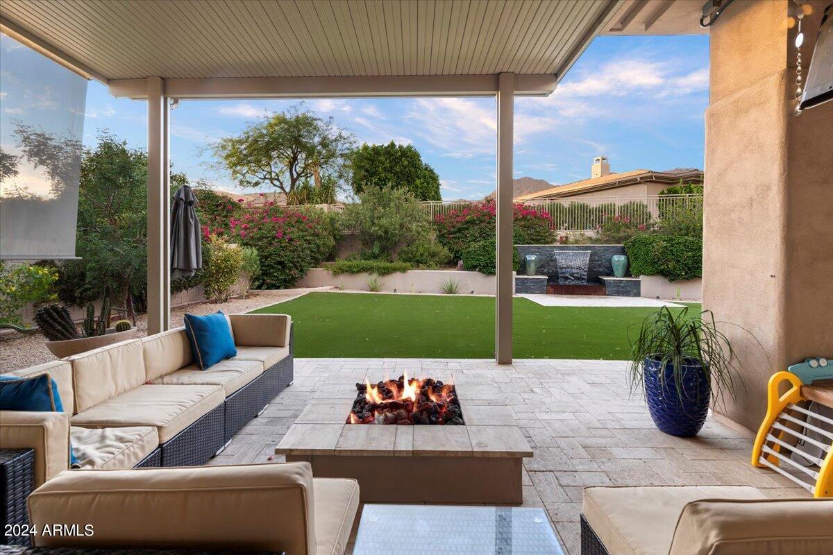 16656 N 111TH Street