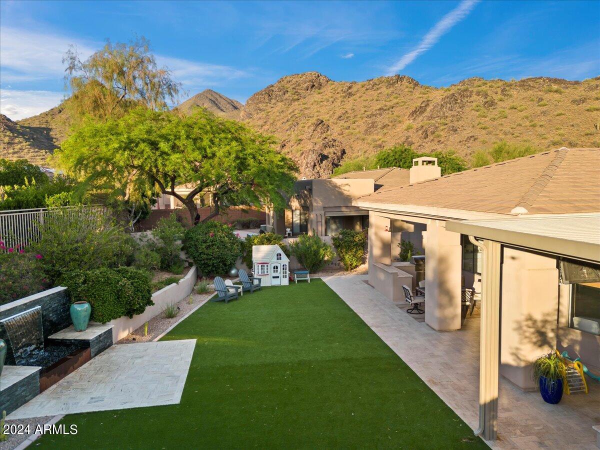 16656 N 111TH Street