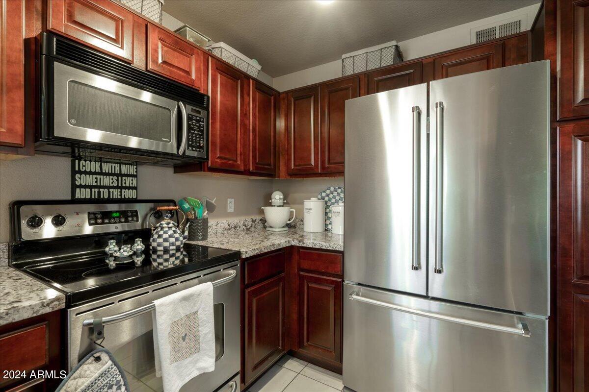 5122 E SHEA Boulevard # 2010