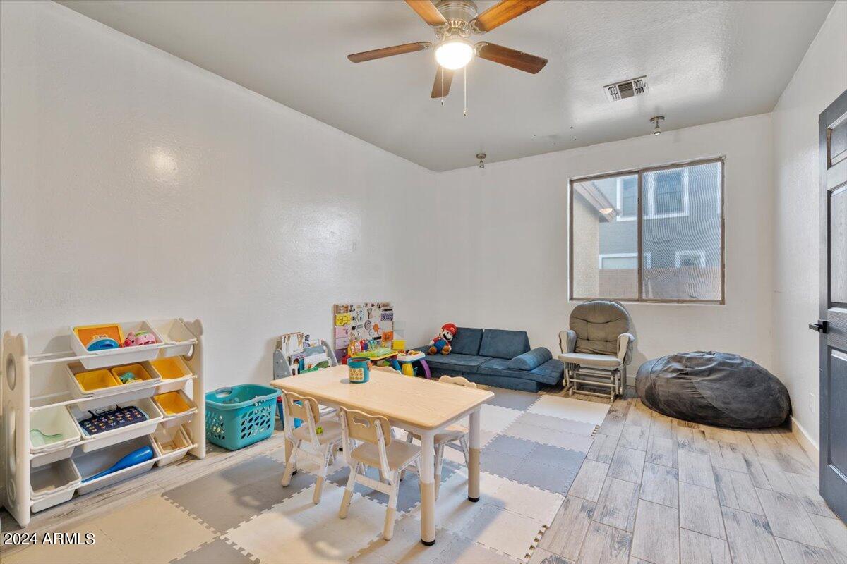 4112 S Chatham, Mesa