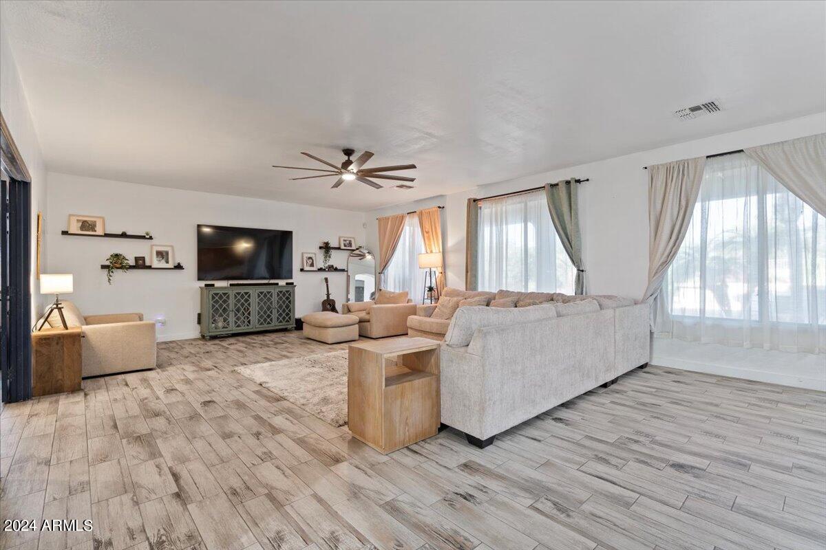 4112 S Chatham, Mesa