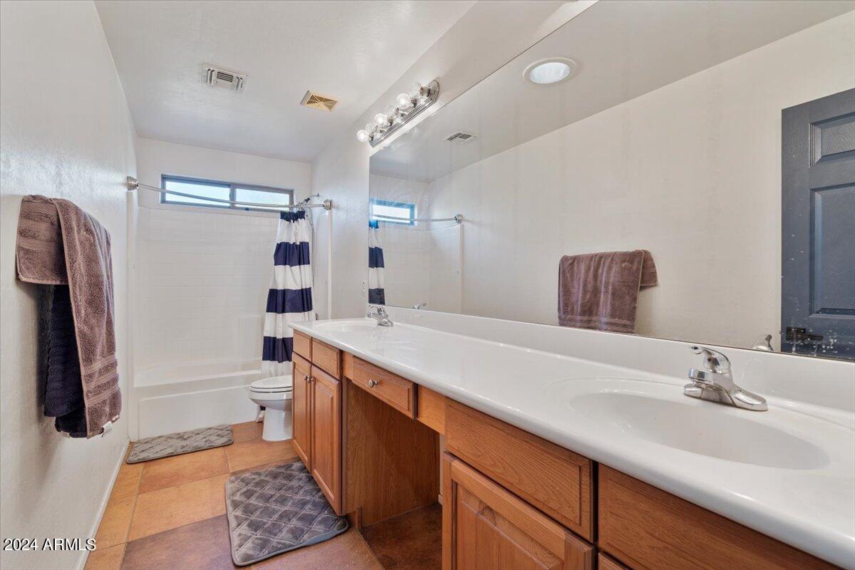 4112 S Chatham, Mesa