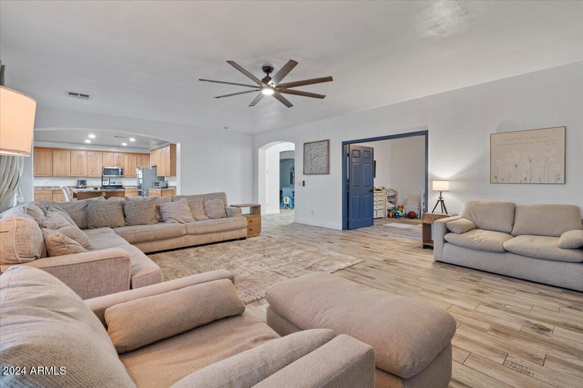 4112 S Chatham, Mesa