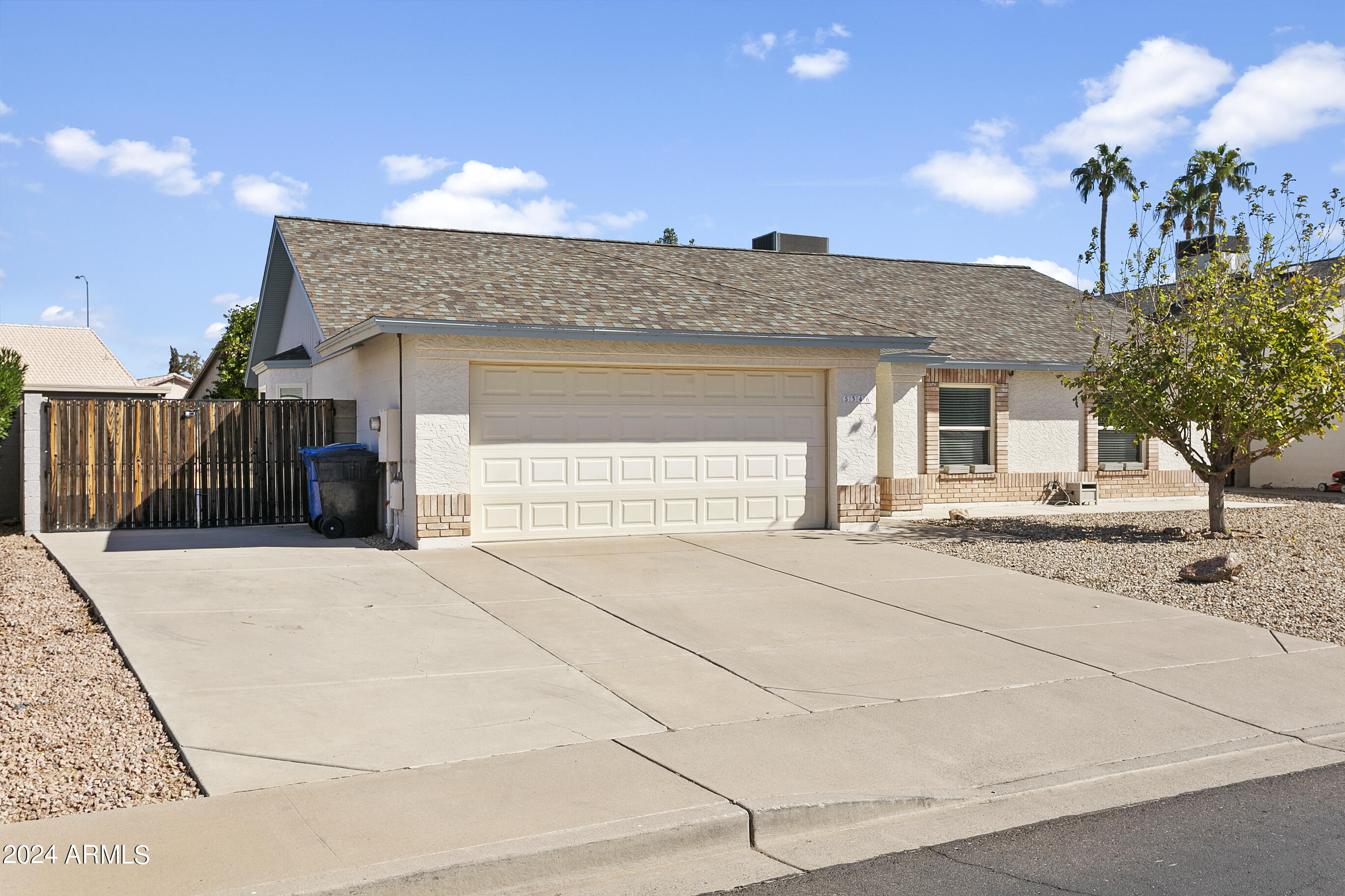 5346 E EMELITA Avenue