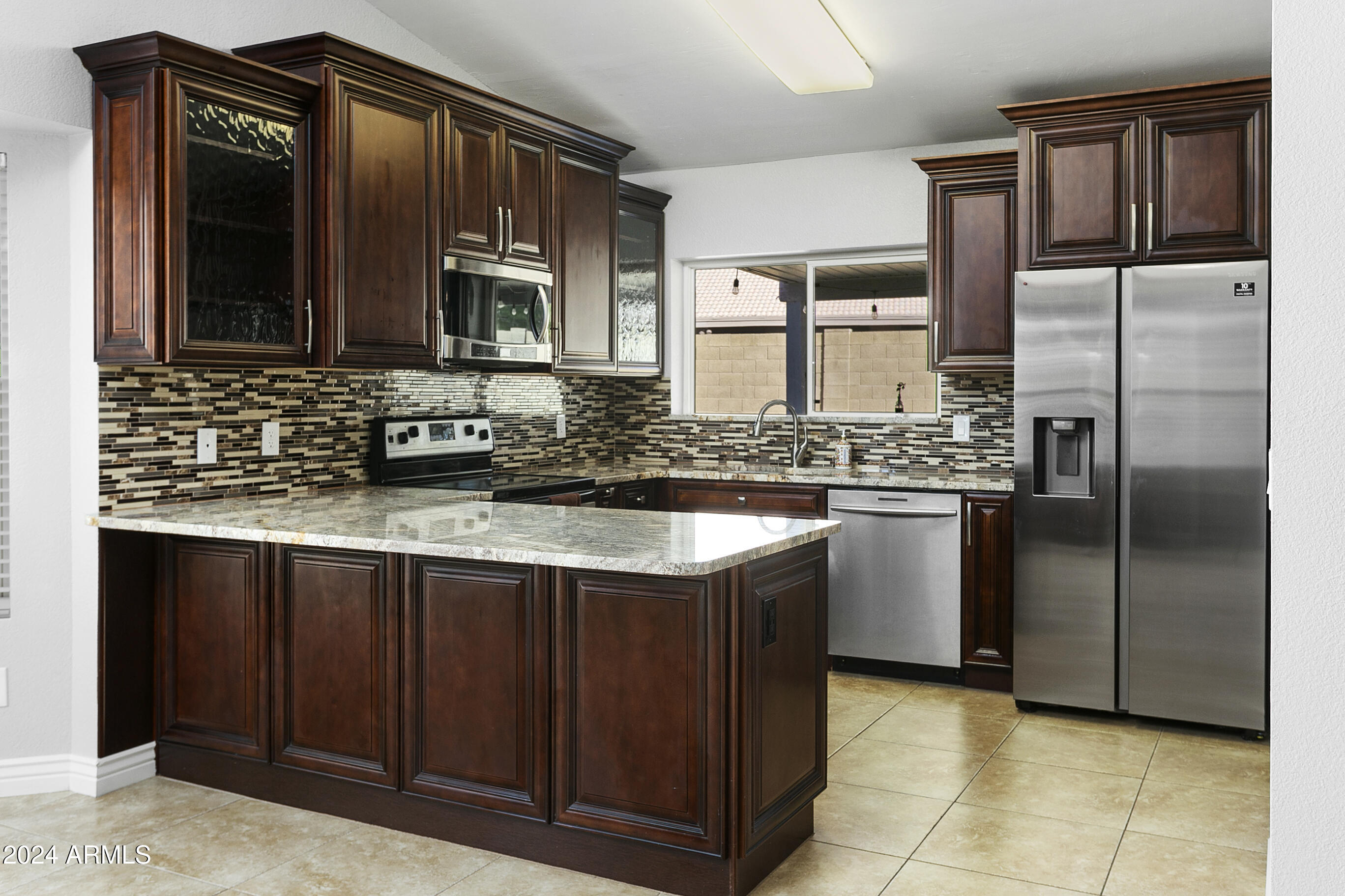 5346 E EMELITA Avenue