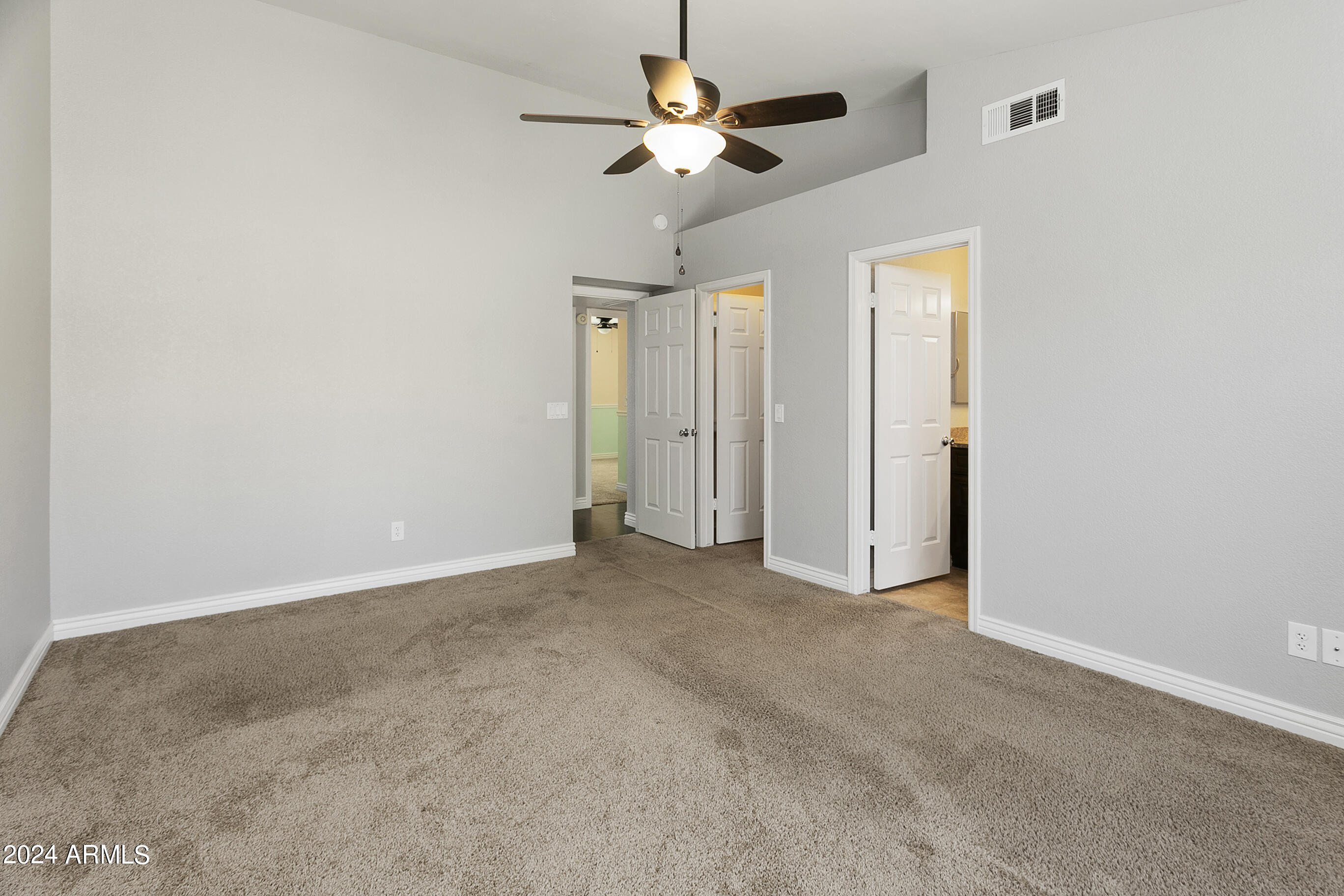 5346 E EMELITA Avenue