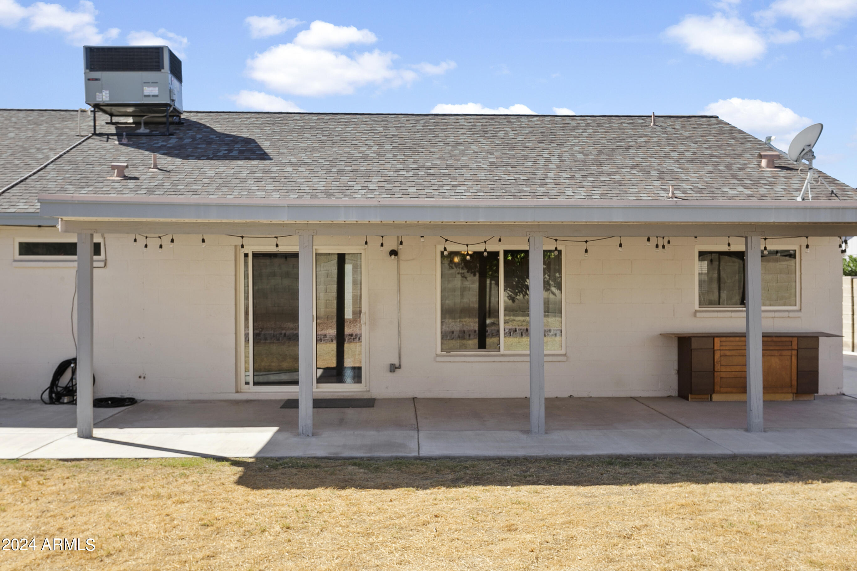 5346 E EMELITA Avenue