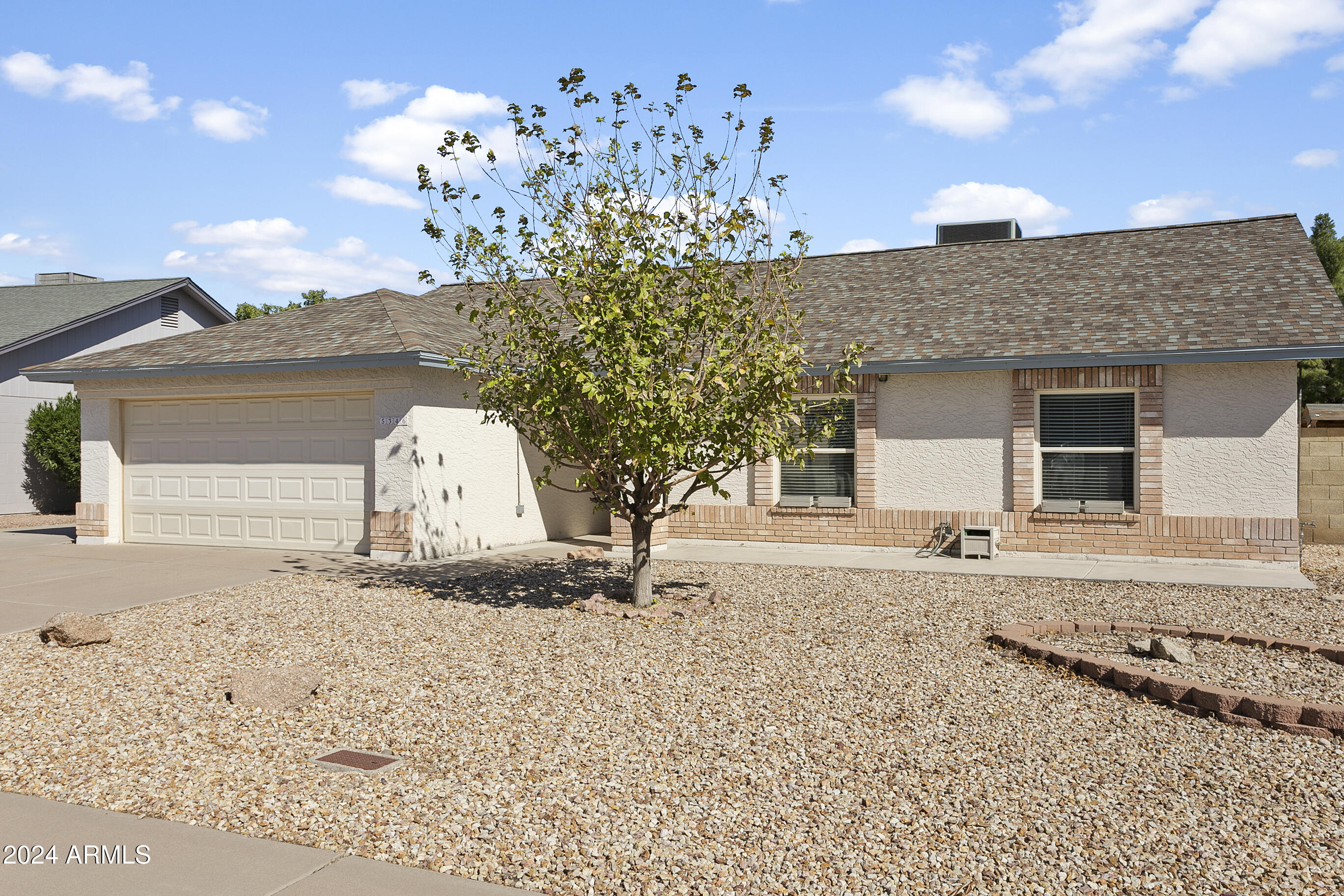 5346 E EMELITA Avenue