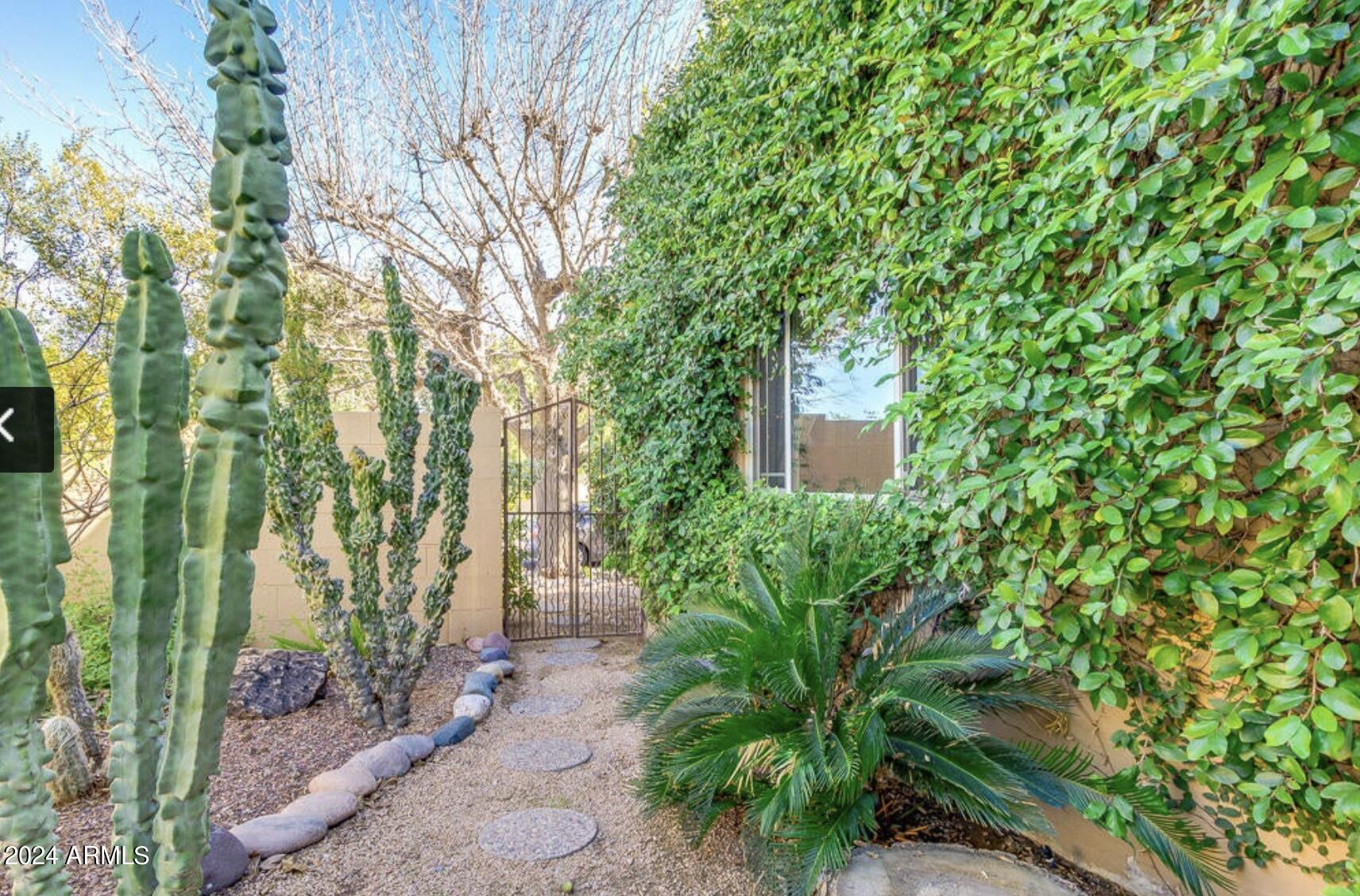 7774 E MARIPOSA Drive