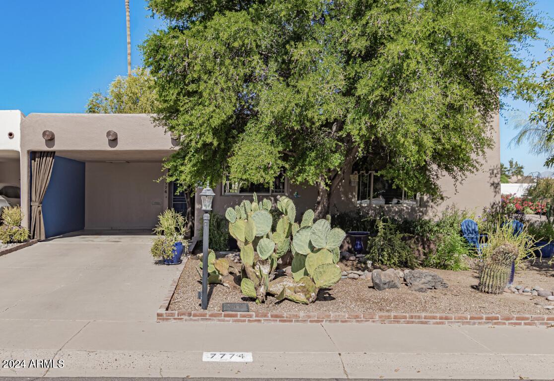 7774 E MARIPOSA Drive