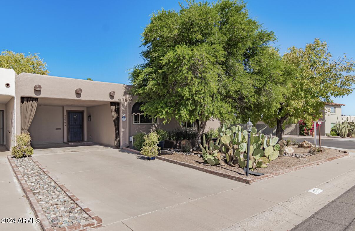 7774 E MARIPOSA Drive