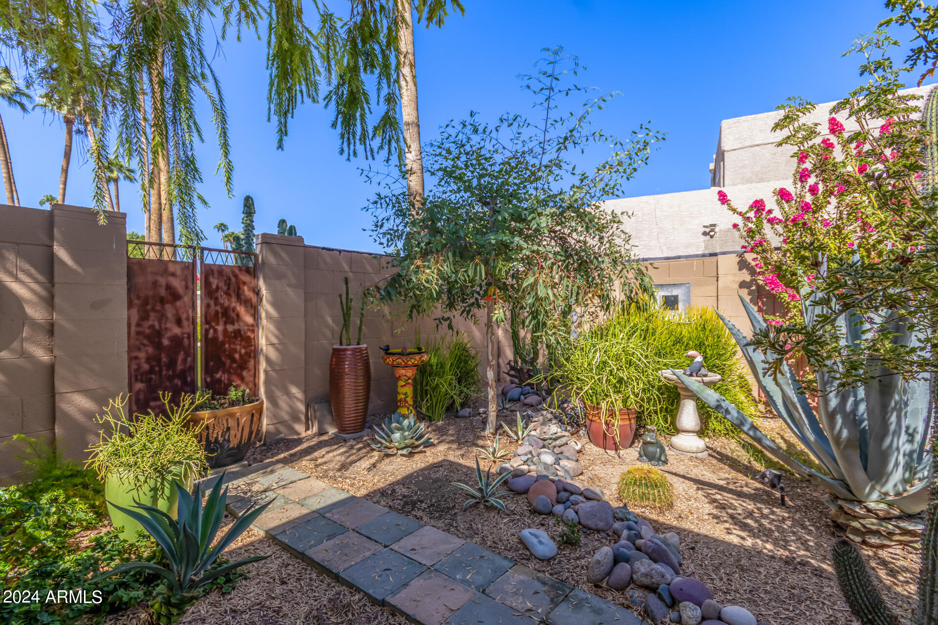 7774 E MARIPOSA Drive