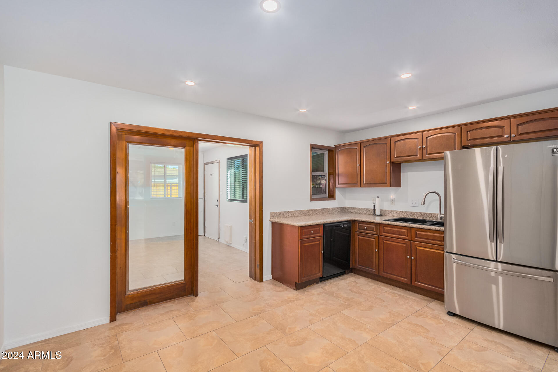 306 E FILLMORE Street