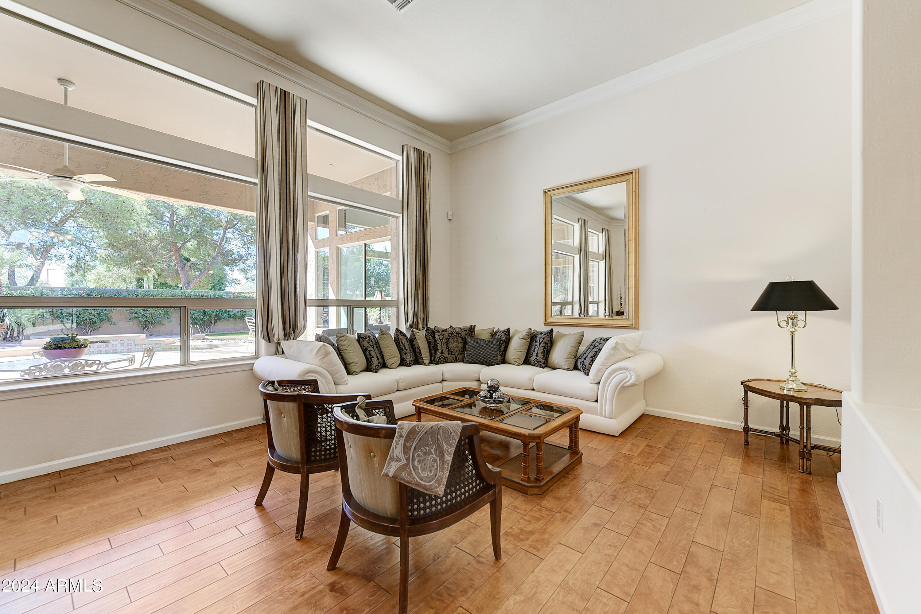 5225 E BLUEFIELD Avenue