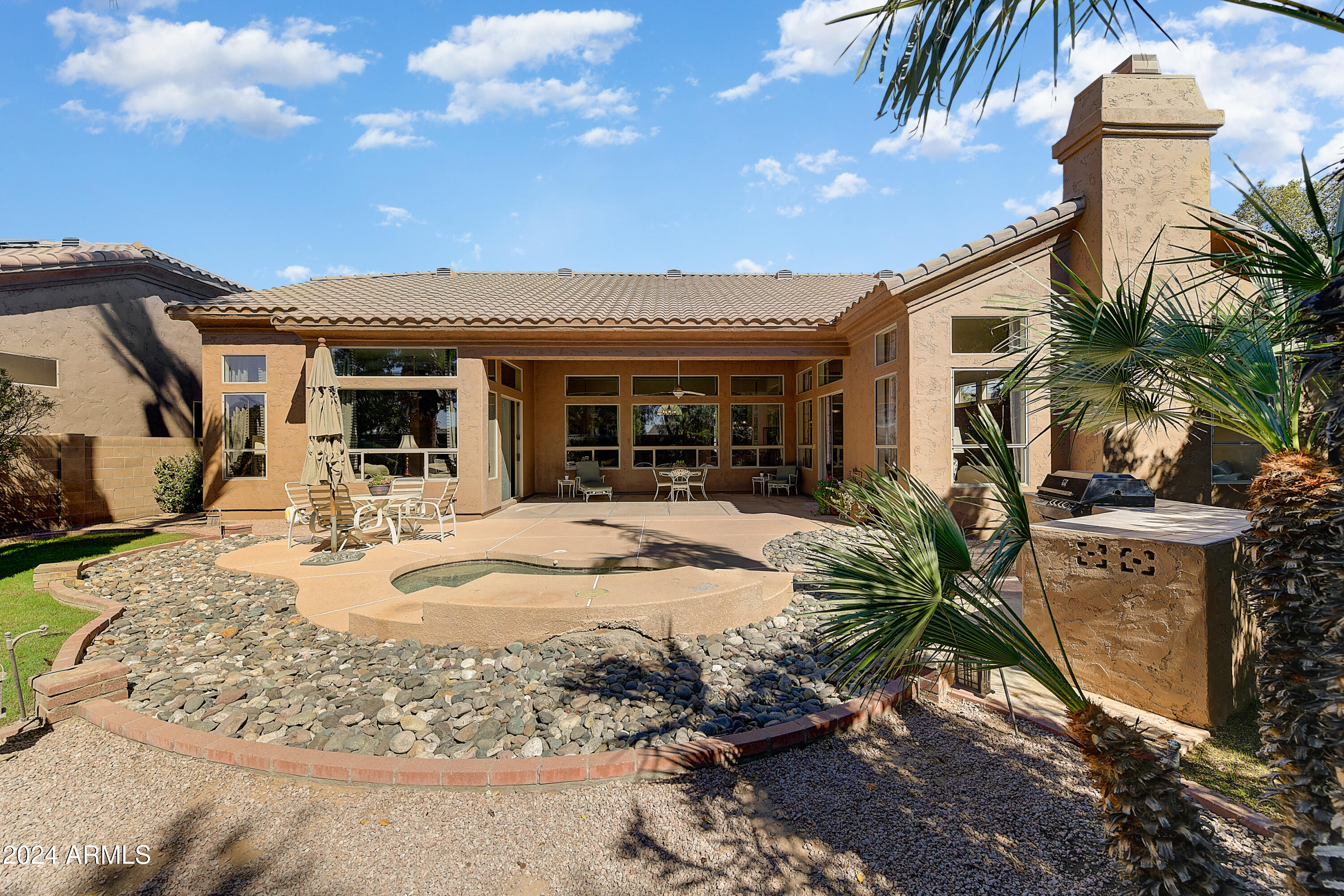 5225 E BLUEFIELD Avenue