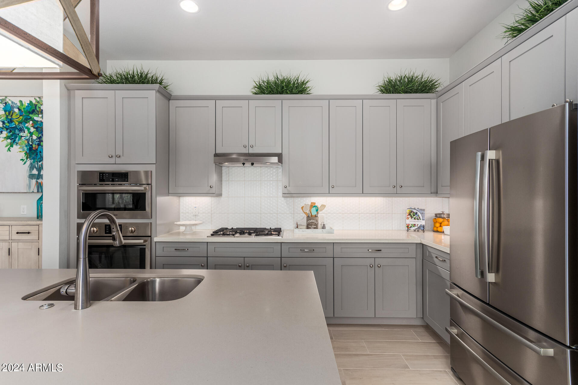 3200 N 39th Street, 33