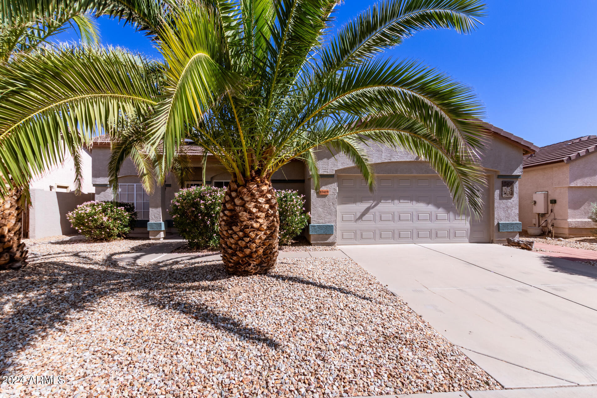 17419 N LARKSPUR Lane