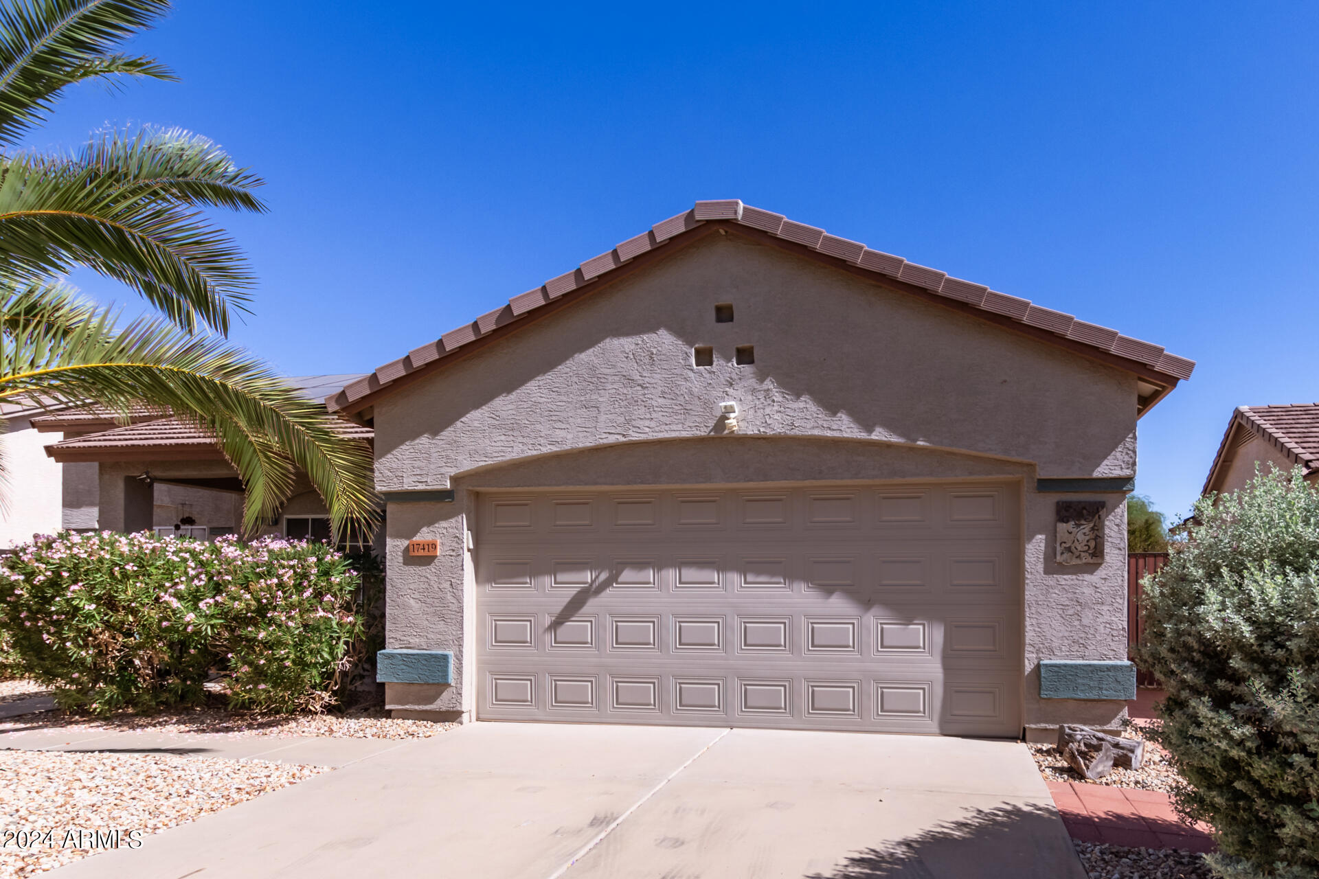 17419 N LARKSPUR Lane