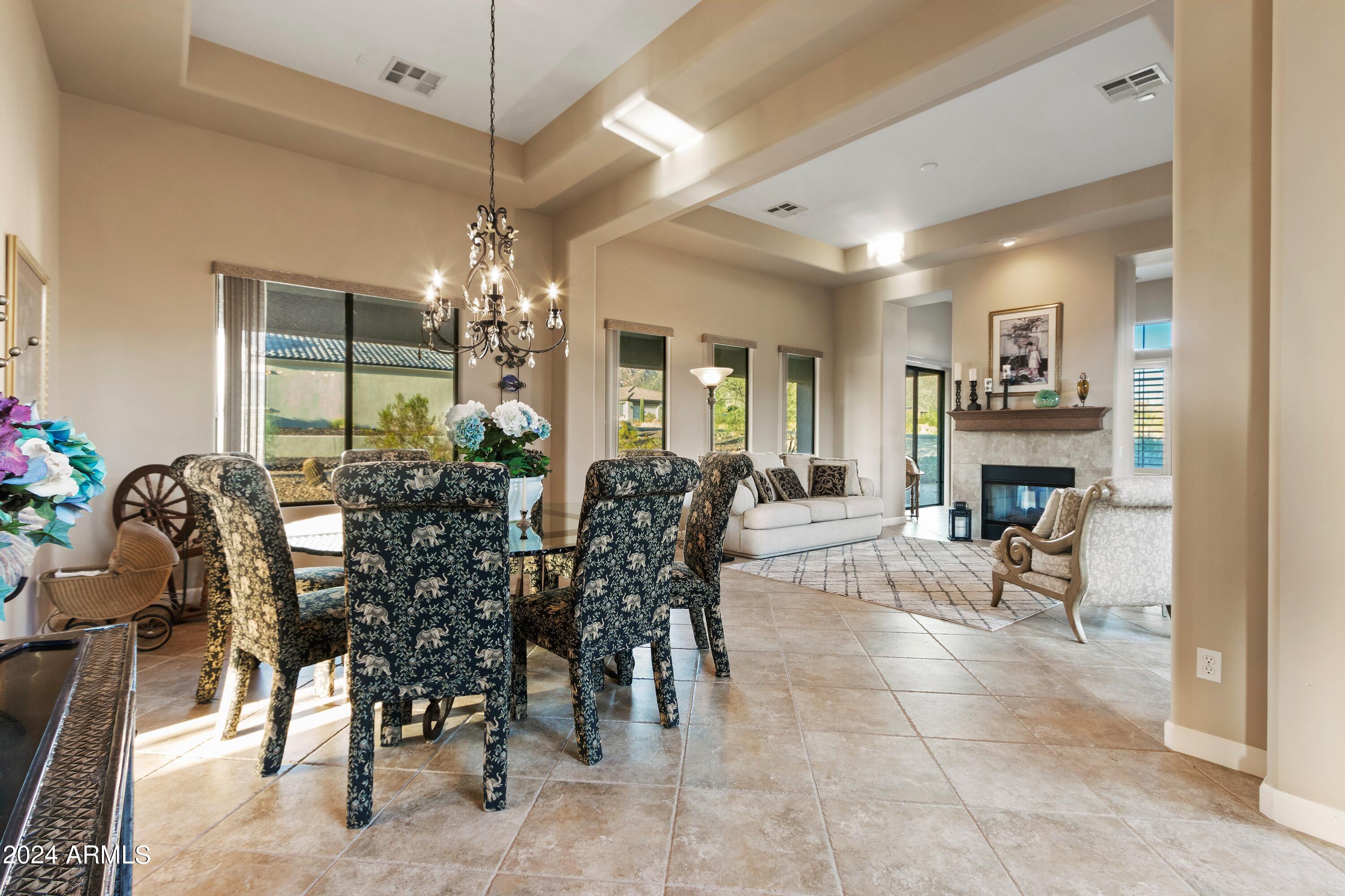 2554 N Tambor --