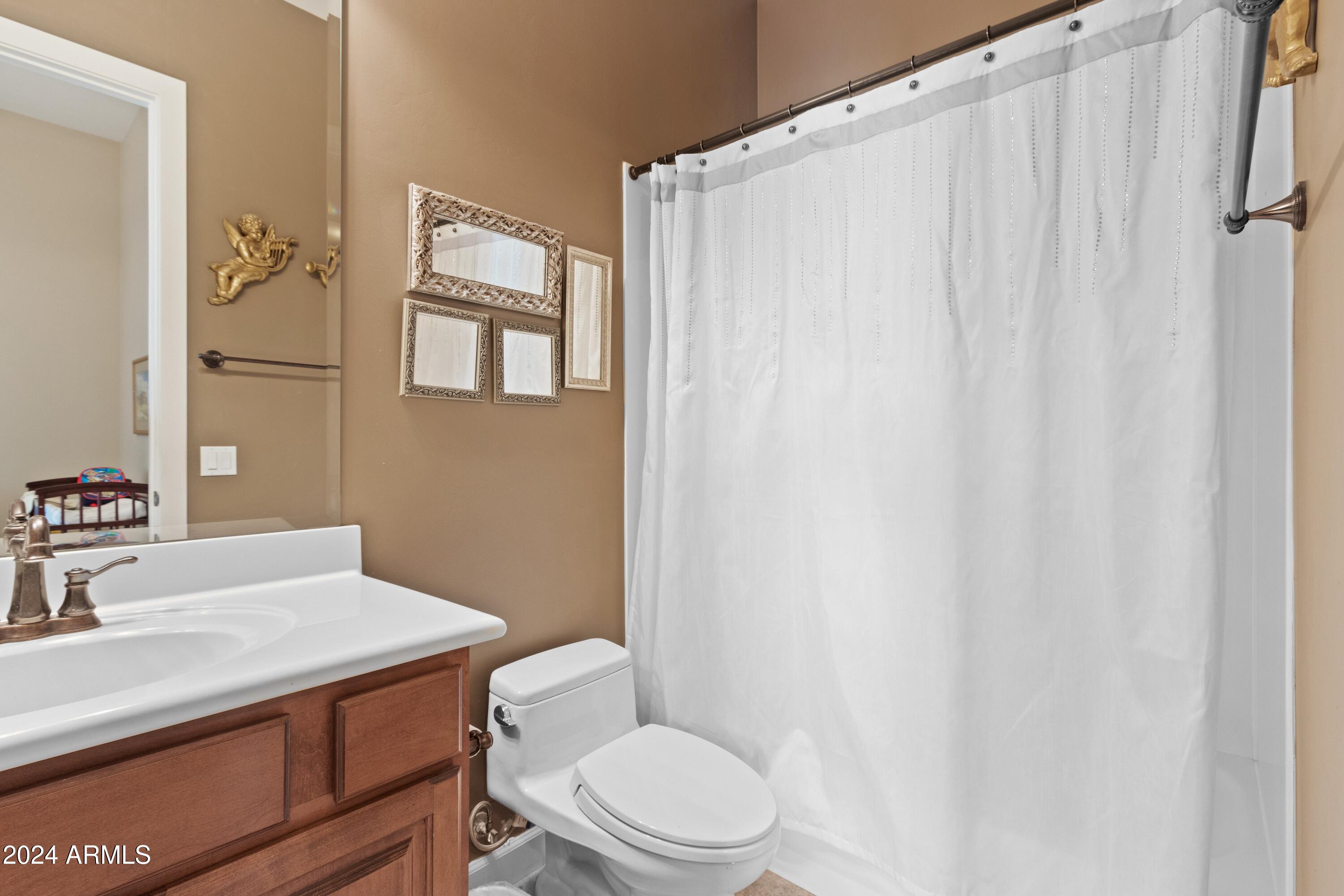 2554 N Tambor --