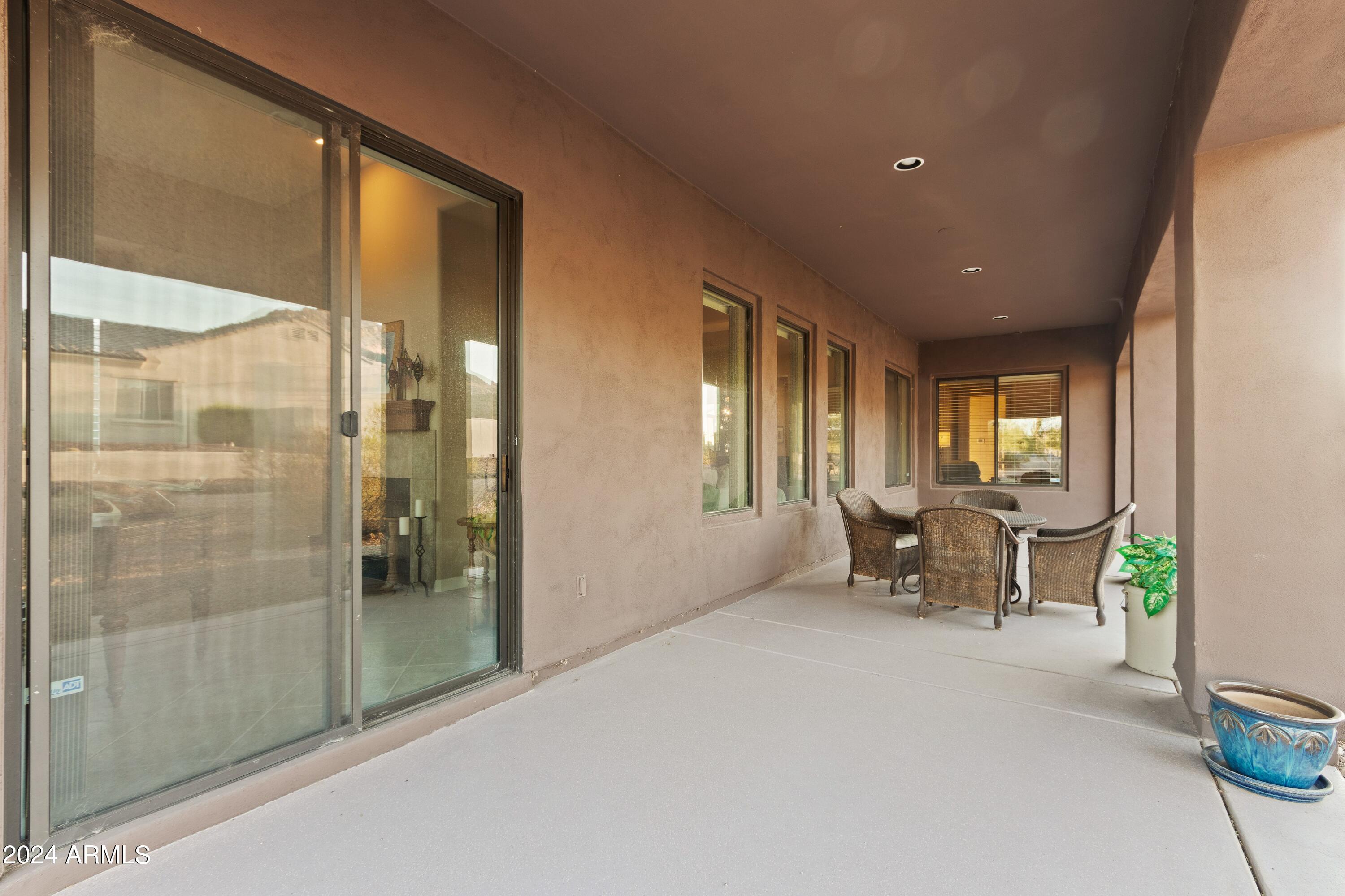 2554 N Tambor --