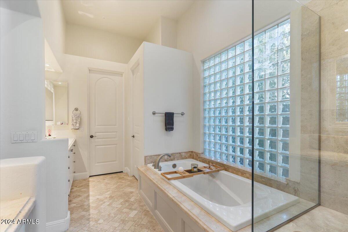 21242 N 80th Way, Scottsdale