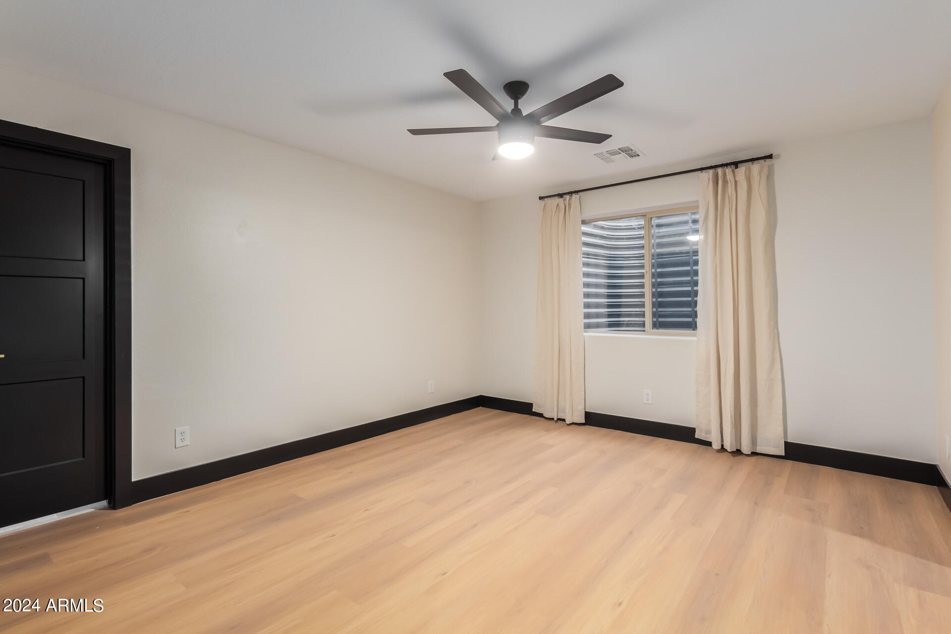 3759 S DEW DROP Lane