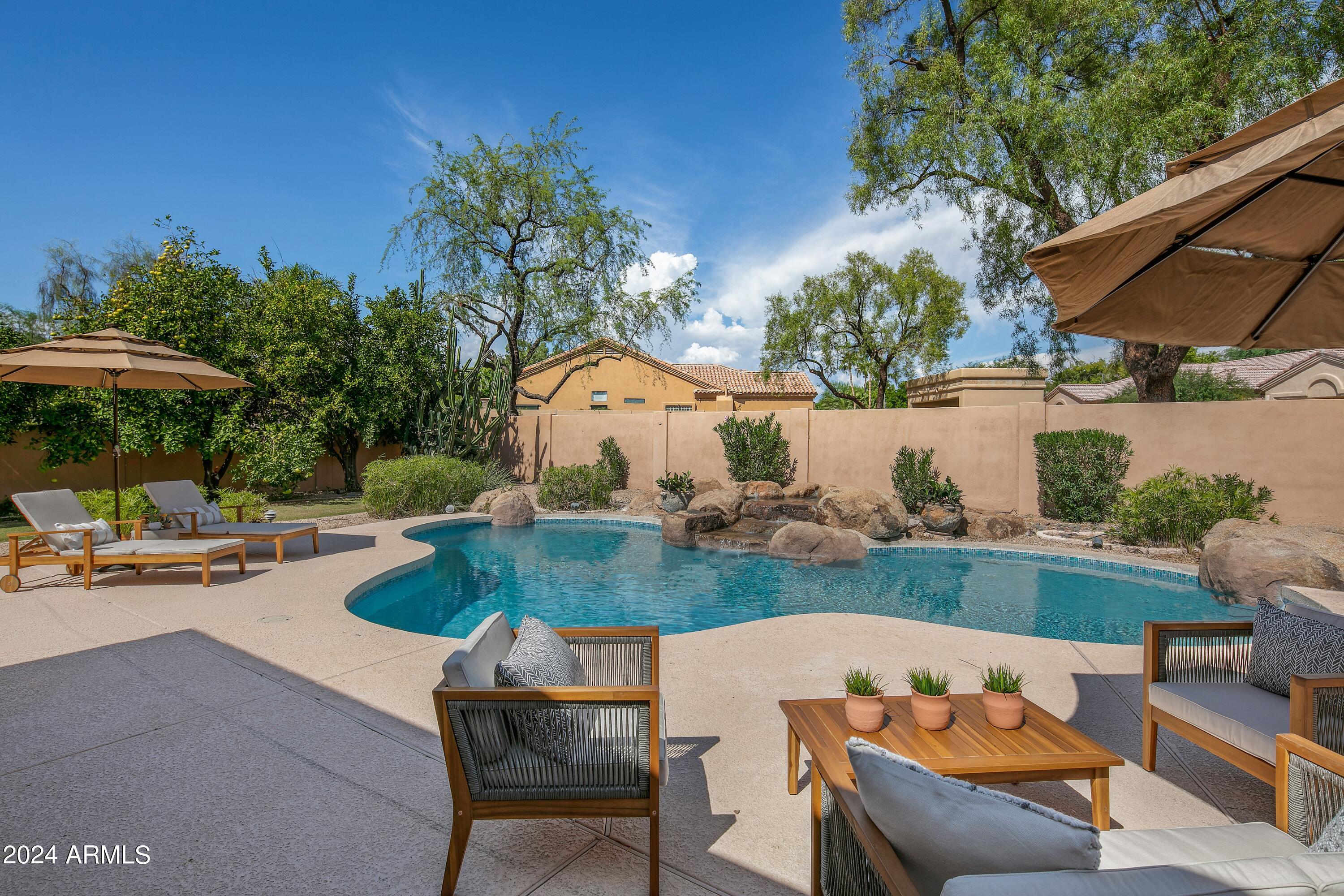 7760 E HARTFORD Drive