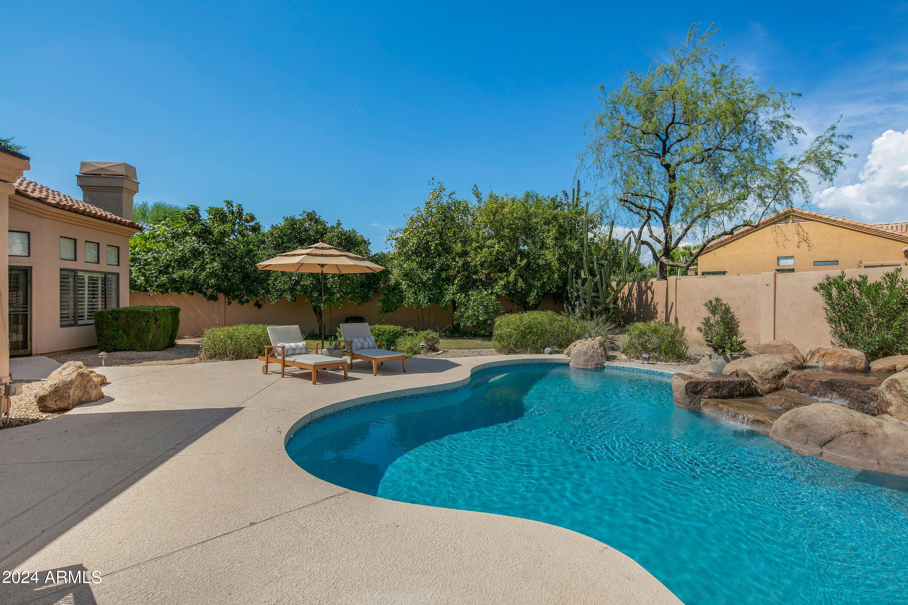 7760 E HARTFORD Drive