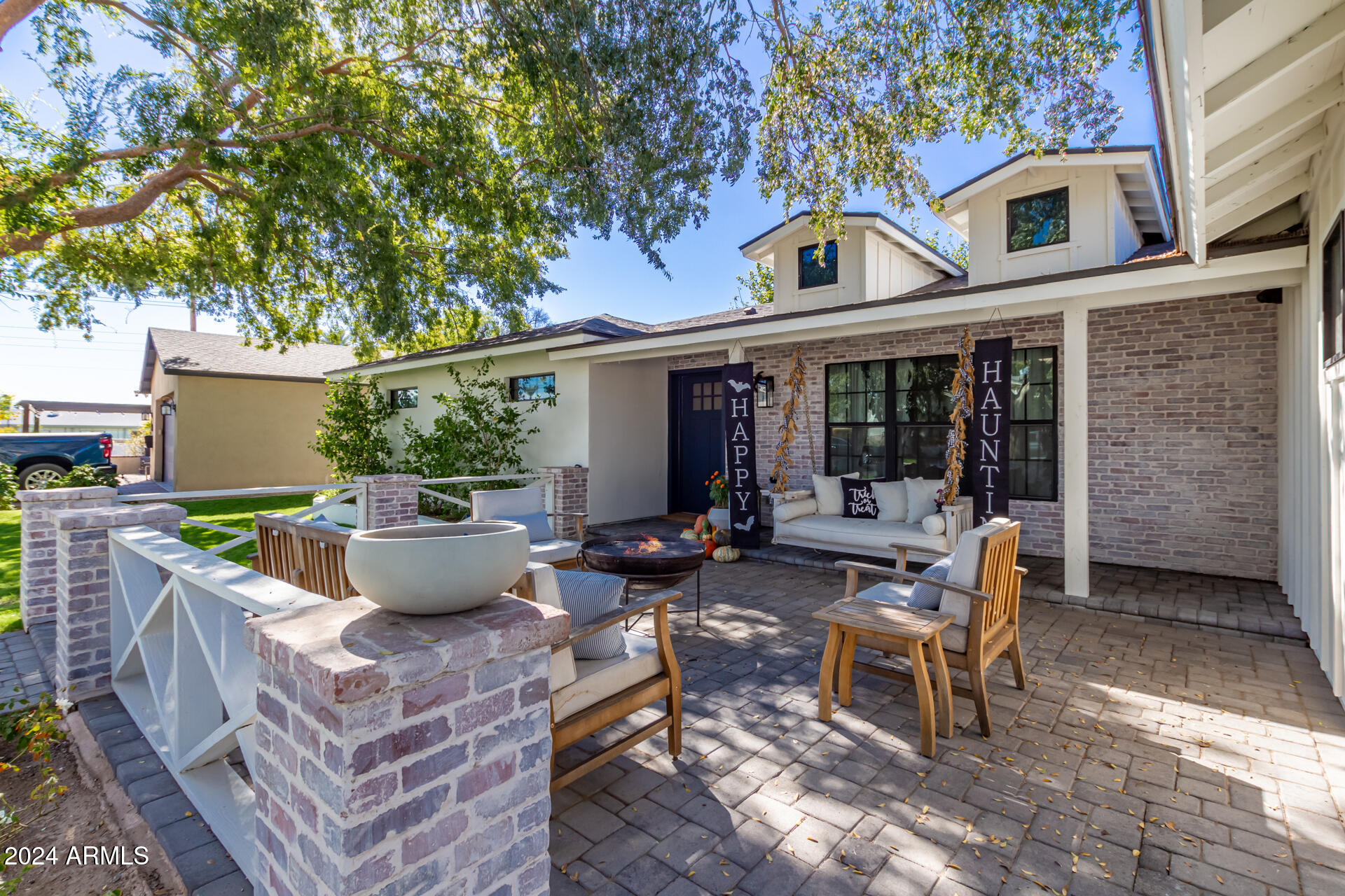 3410 N 45TH Place