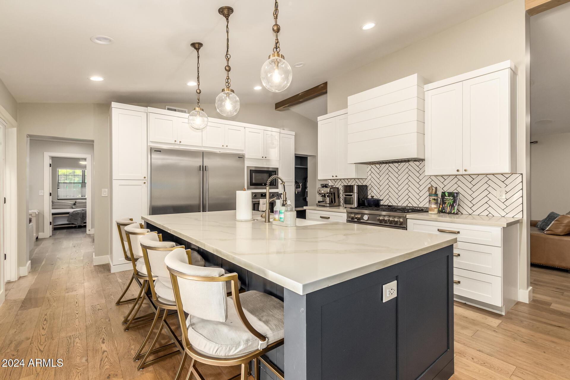 3410 N 45TH Place