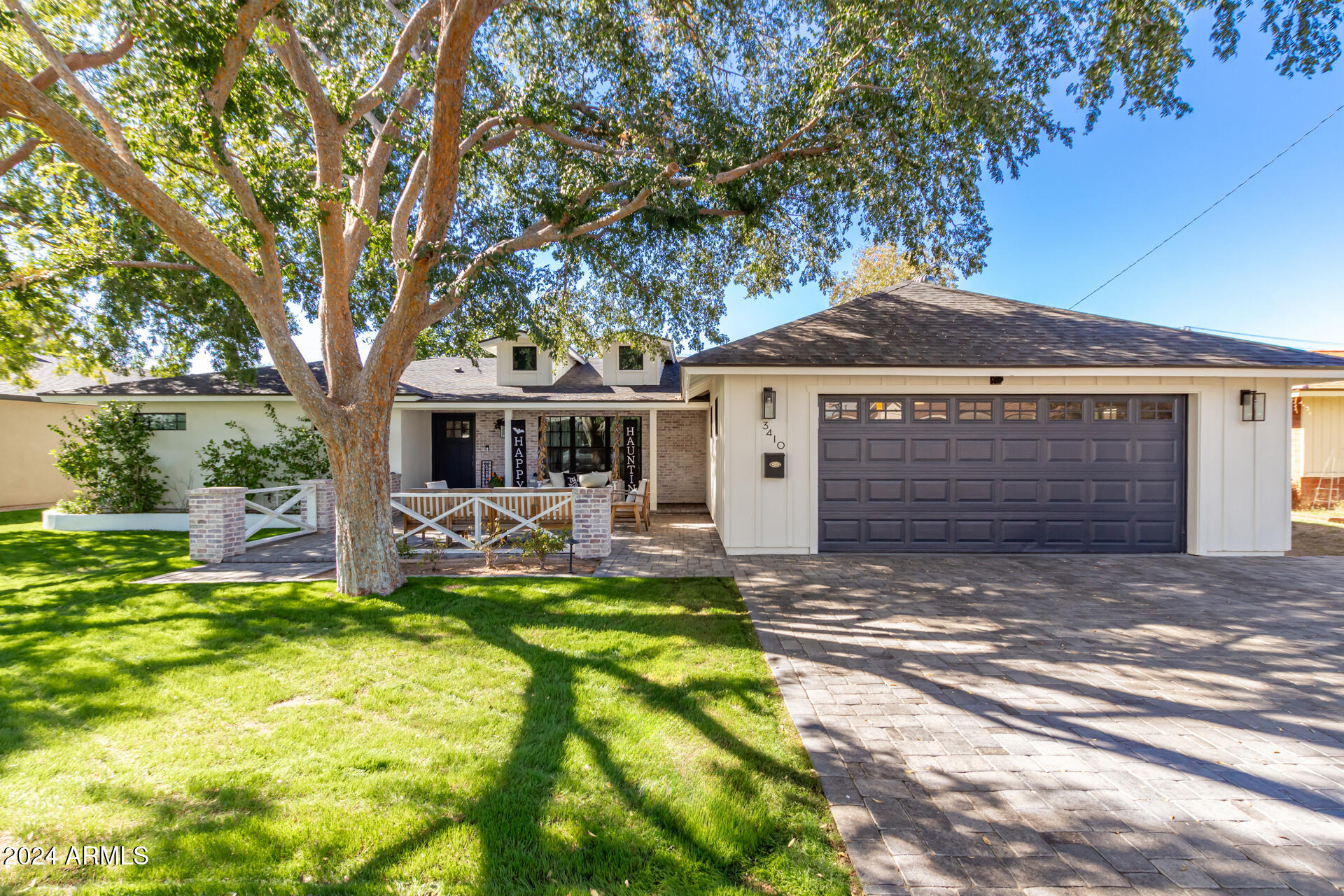 3410 N 45TH Place