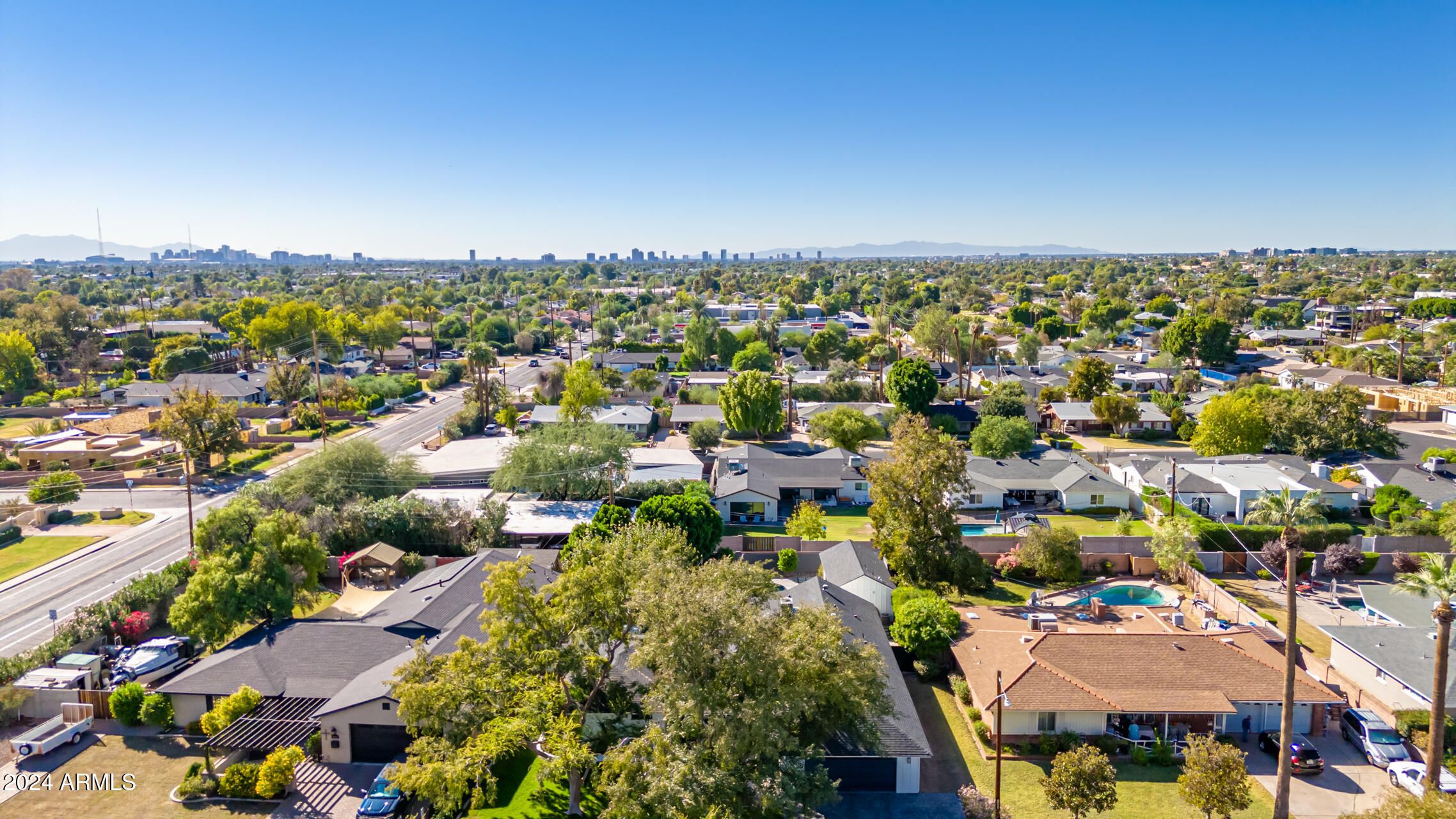 3410 N 45TH Place