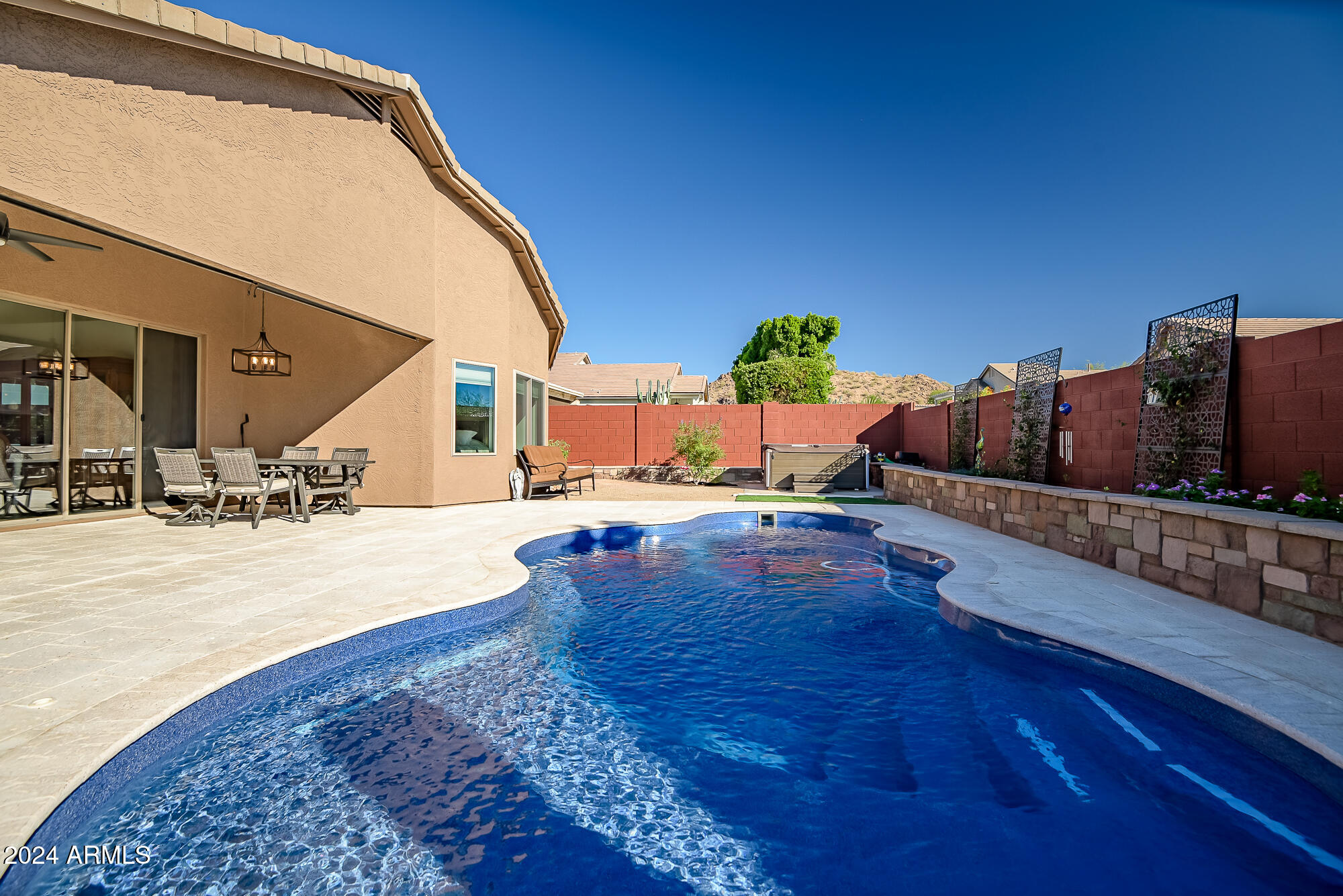 2351 N TIERRA ALTA Circle