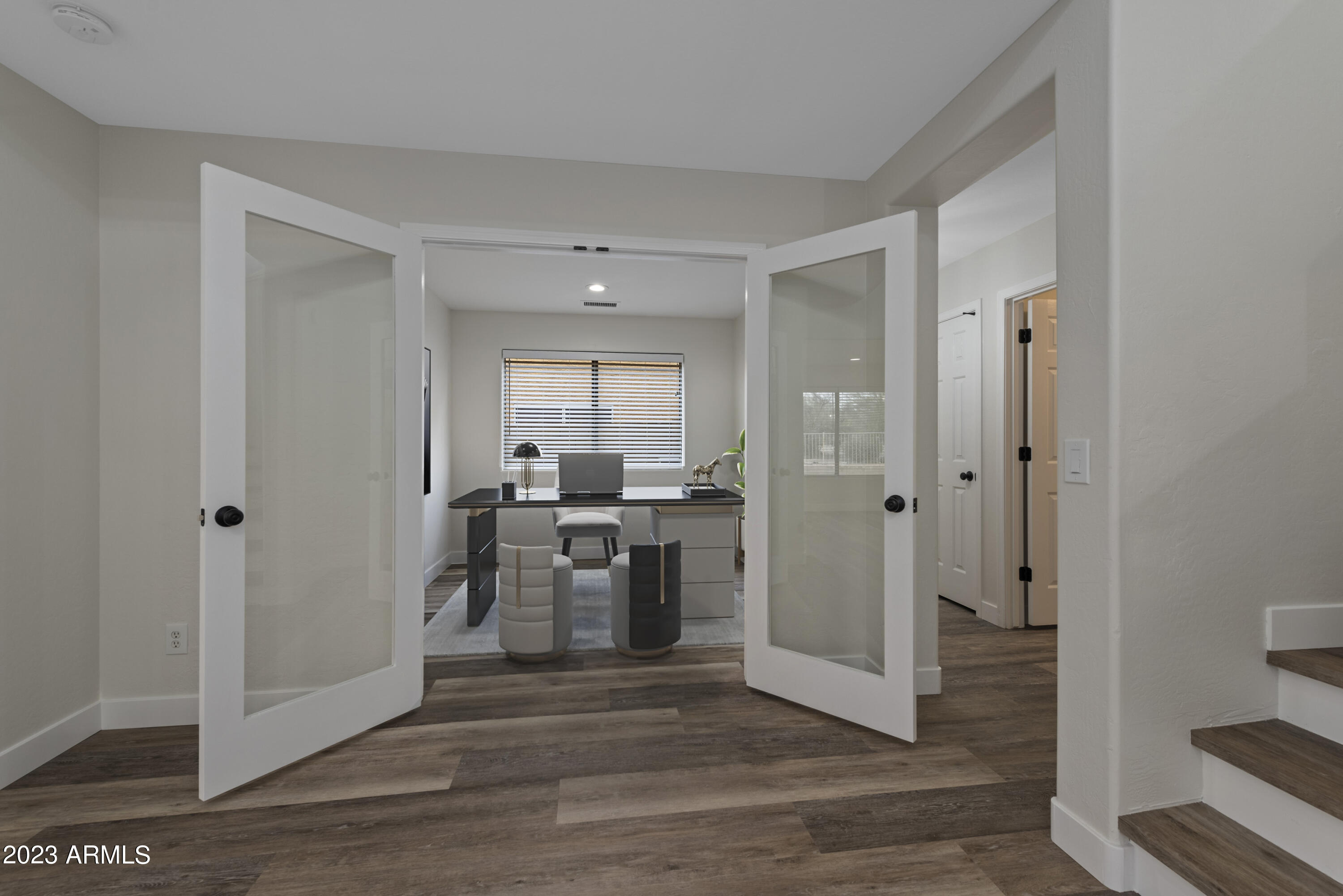 4939 E ROBERTA Drive