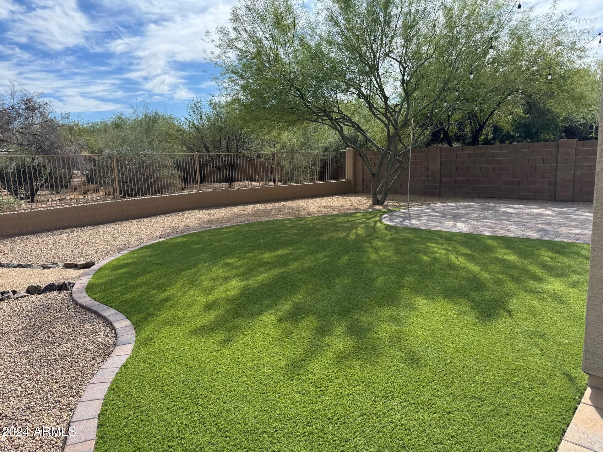 4939 E ROBERTA Drive