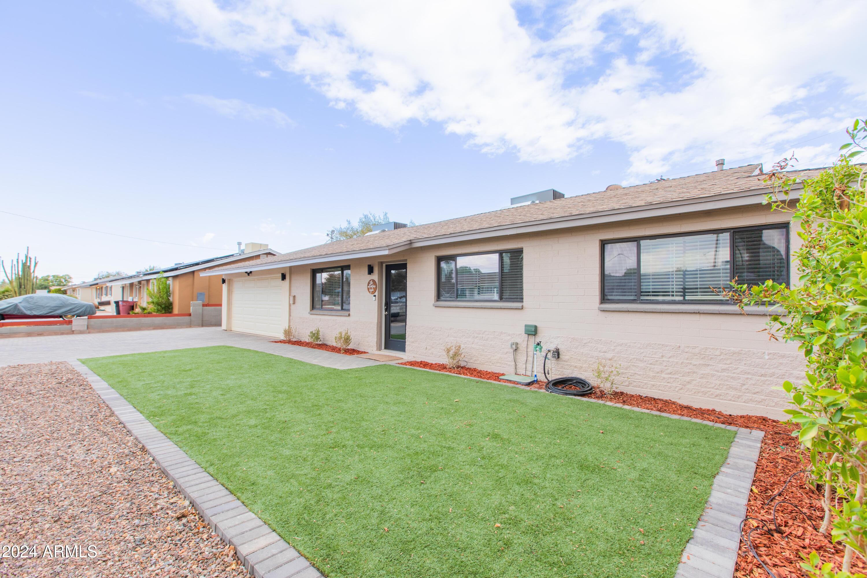 7544 E MCKINLEY Street