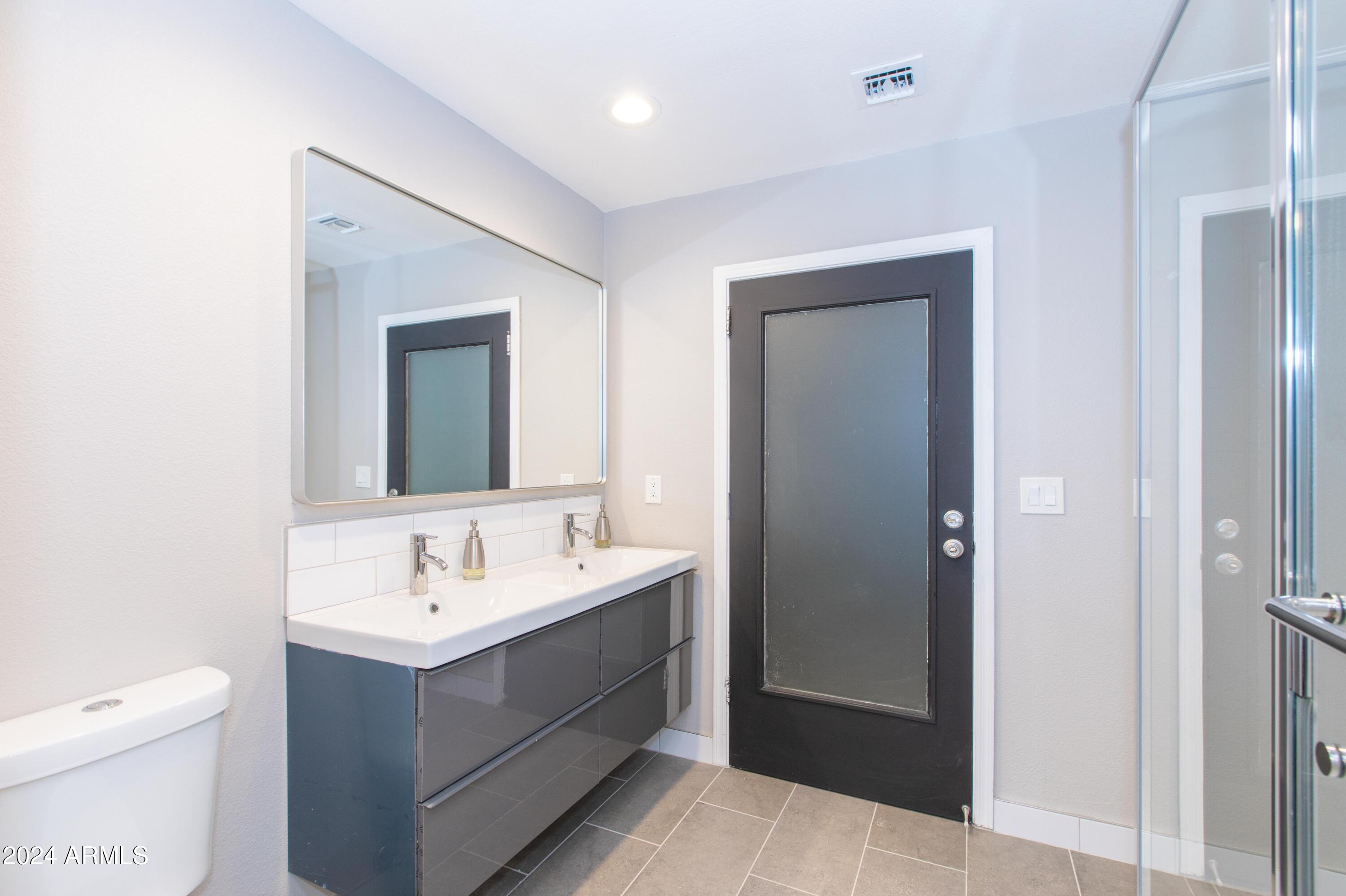 7544 E MCKINLEY Street