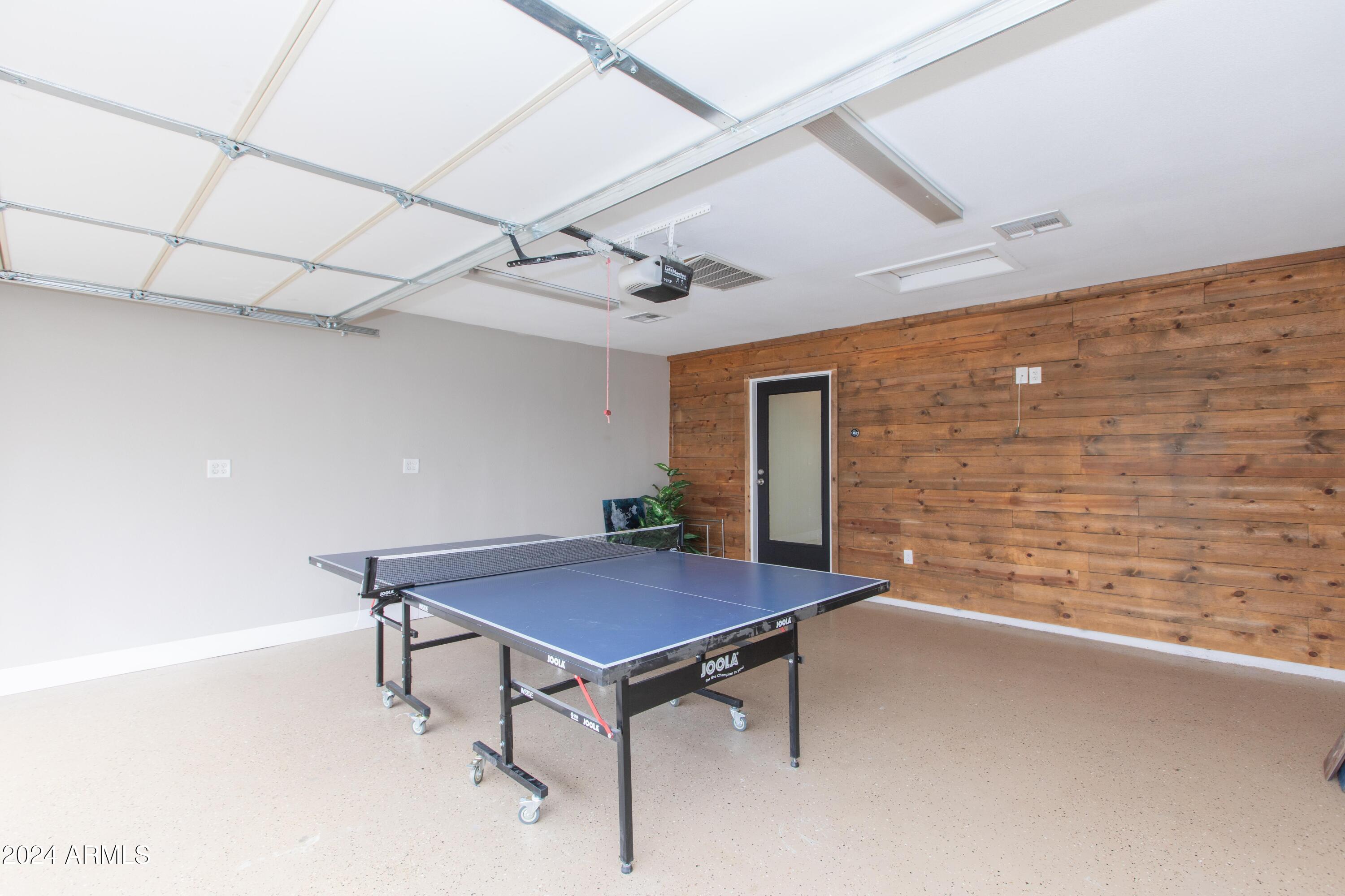 7544 E MCKINLEY Street