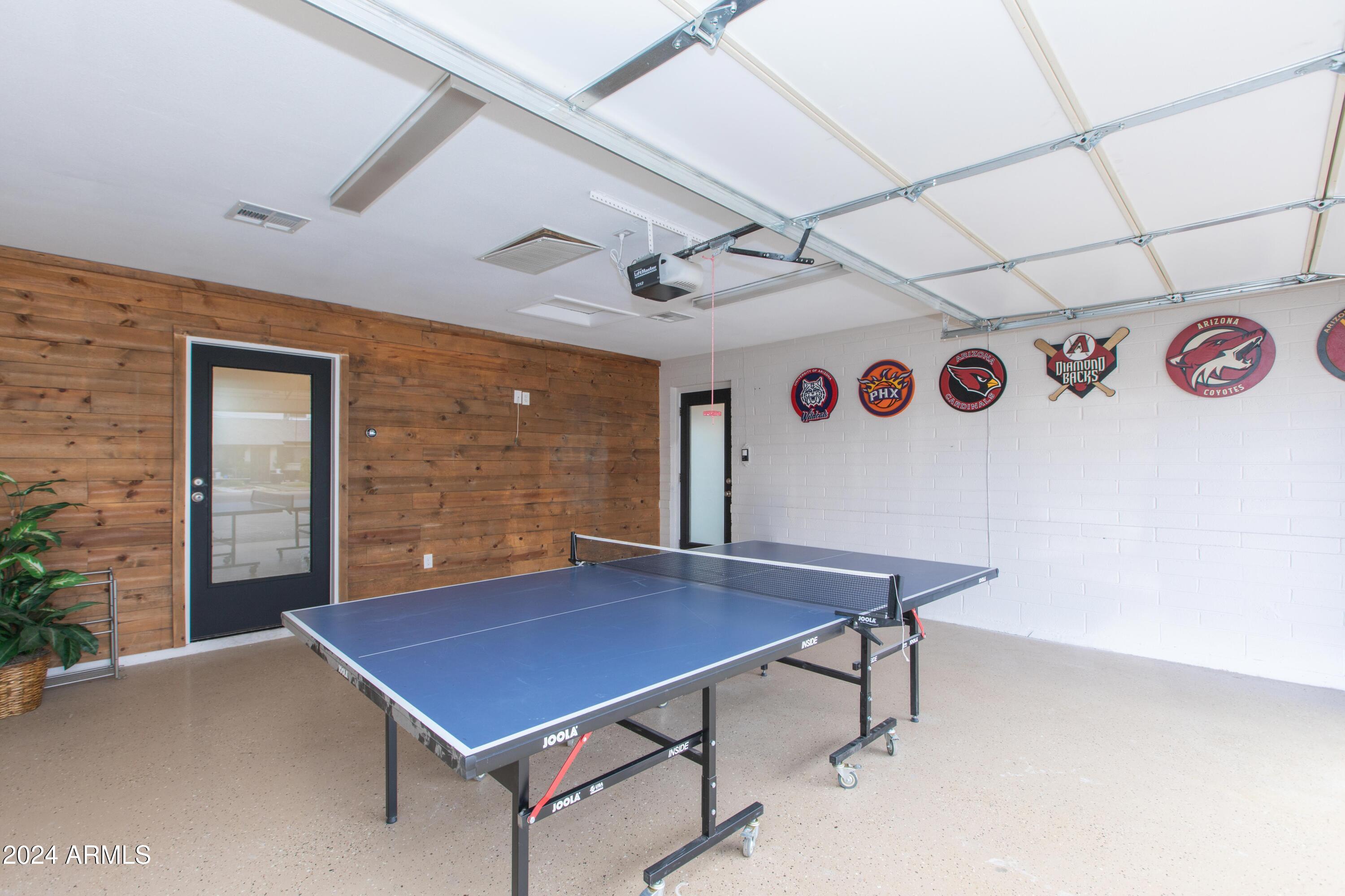 7544 E MCKINLEY Street