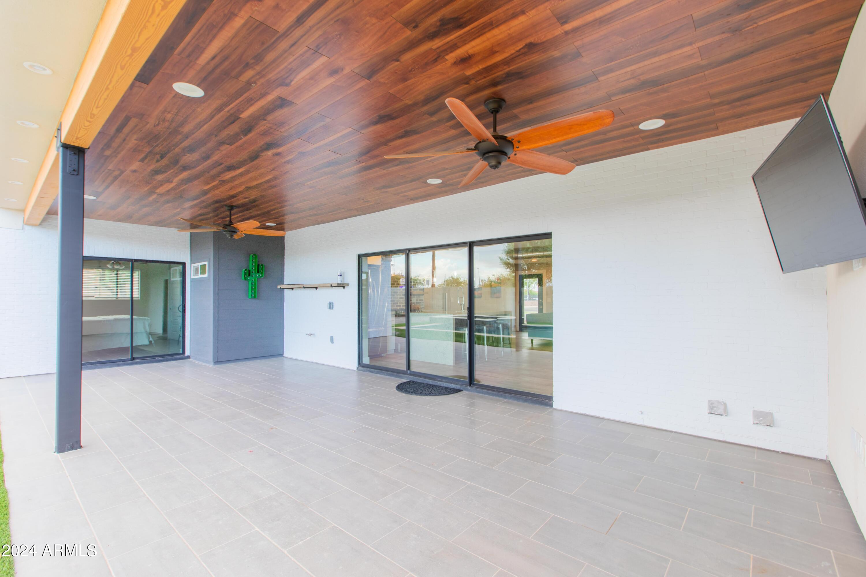 7544 E MCKINLEY Street