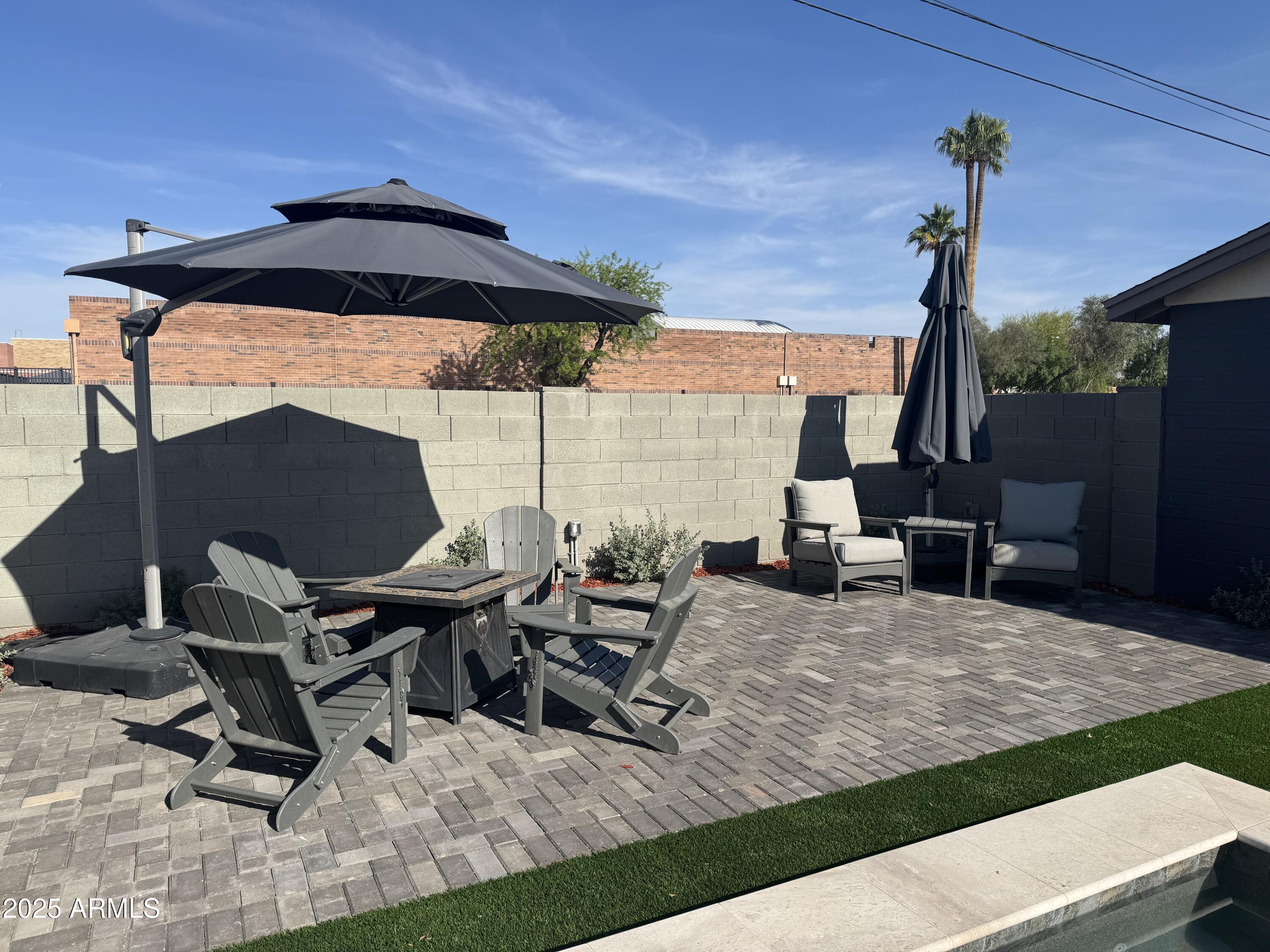 7544 E MCKINLEY Street