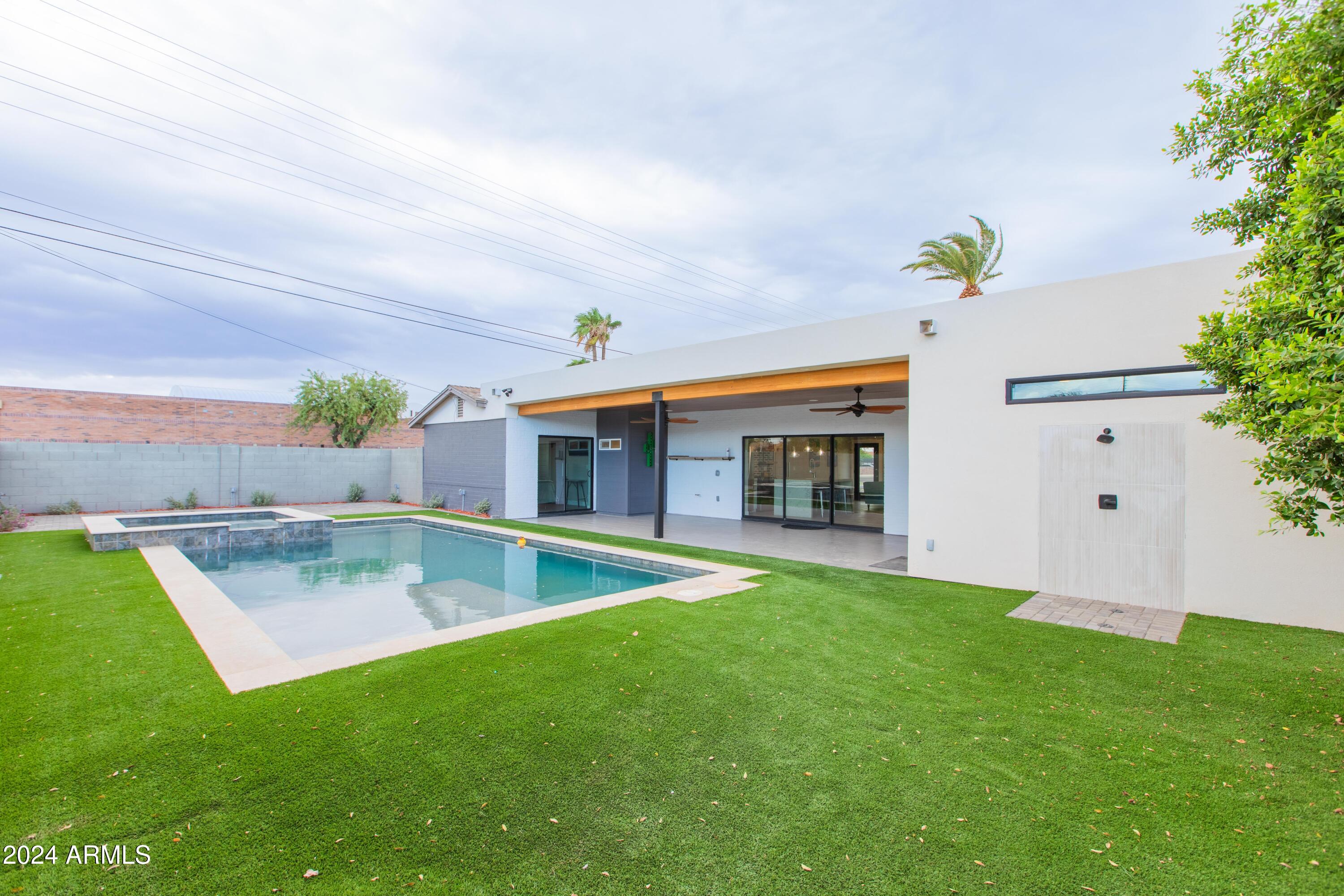 7544 E MCKINLEY Street