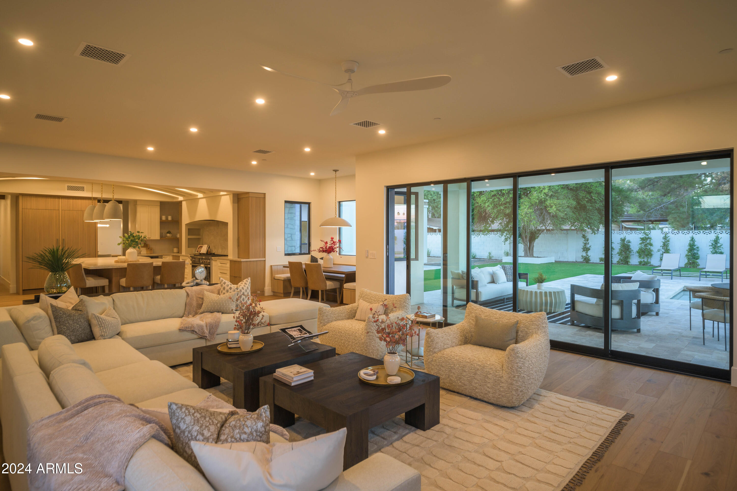 3101 N 53RD Place