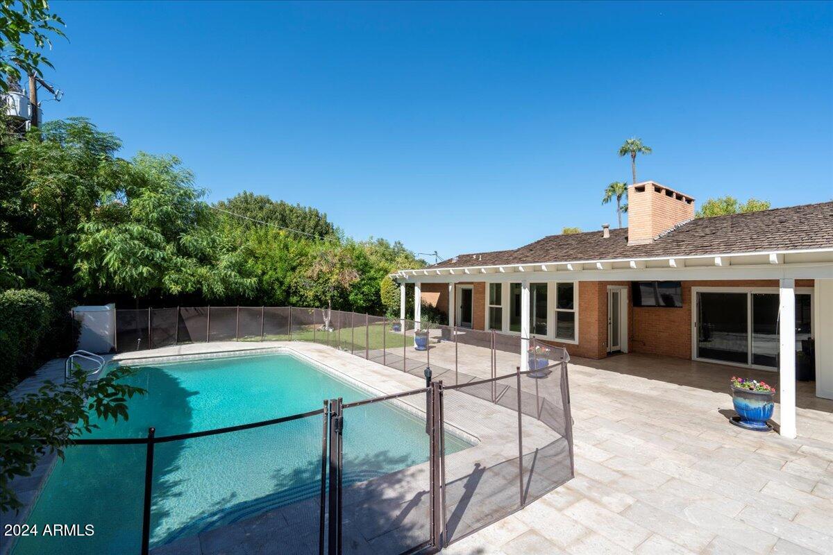 77 E OCOTILLO Road
