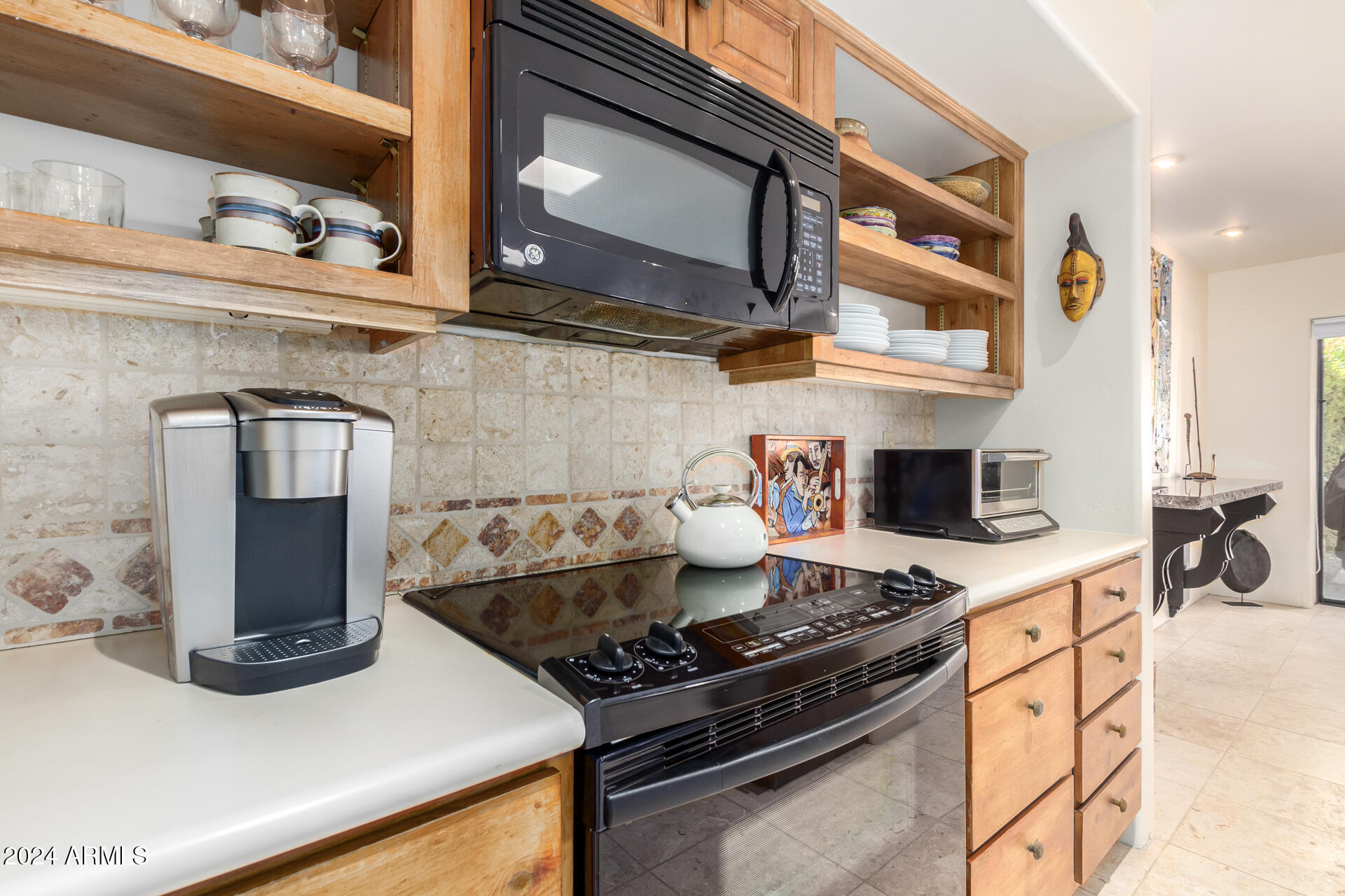 7750 N VIA DE FRONTERA