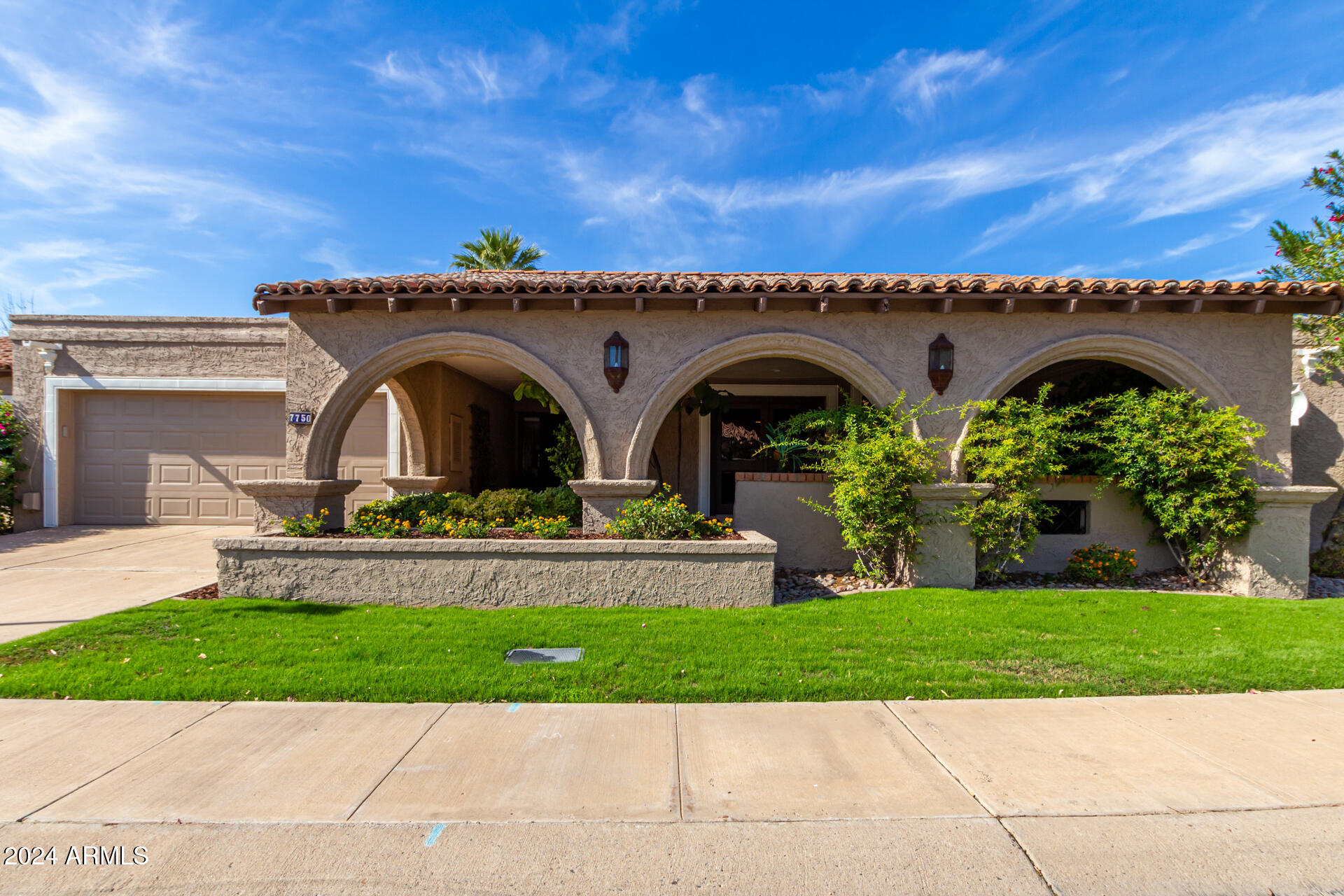 7750 N VIA DE FRONTERA