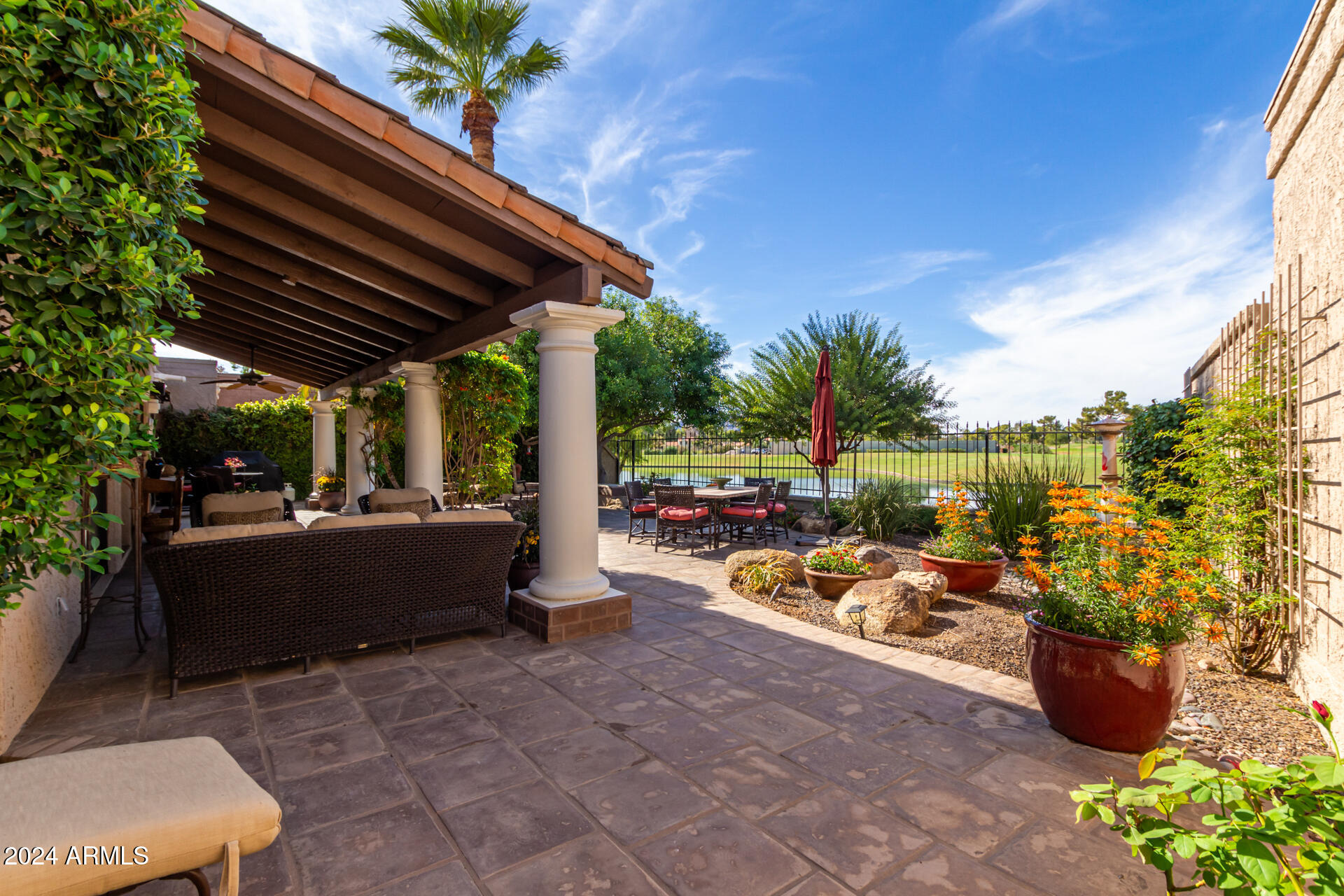 7750 N VIA DE FRONTERA